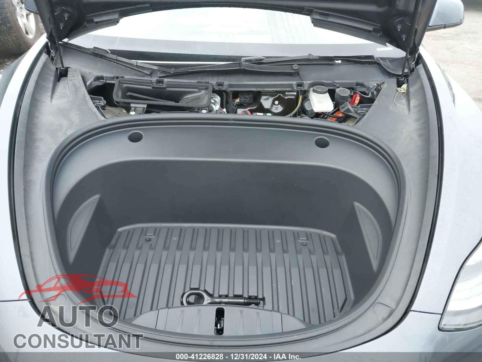 TESLA MODEL 3 2023 - 5YJ3E1EA4PF655098