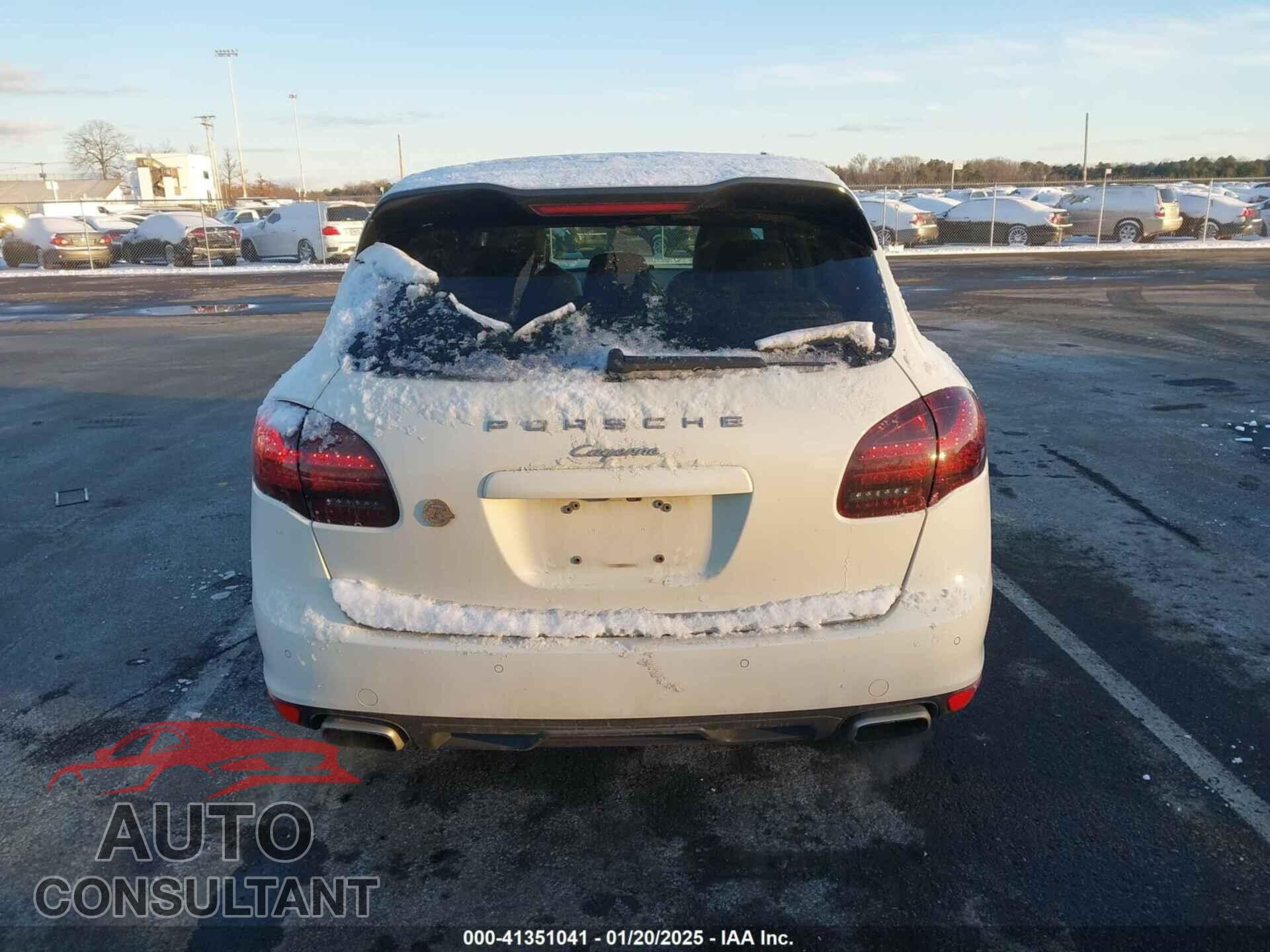 PORSCHE CAYENNE 2012 - WP1AA2A20CLA00241