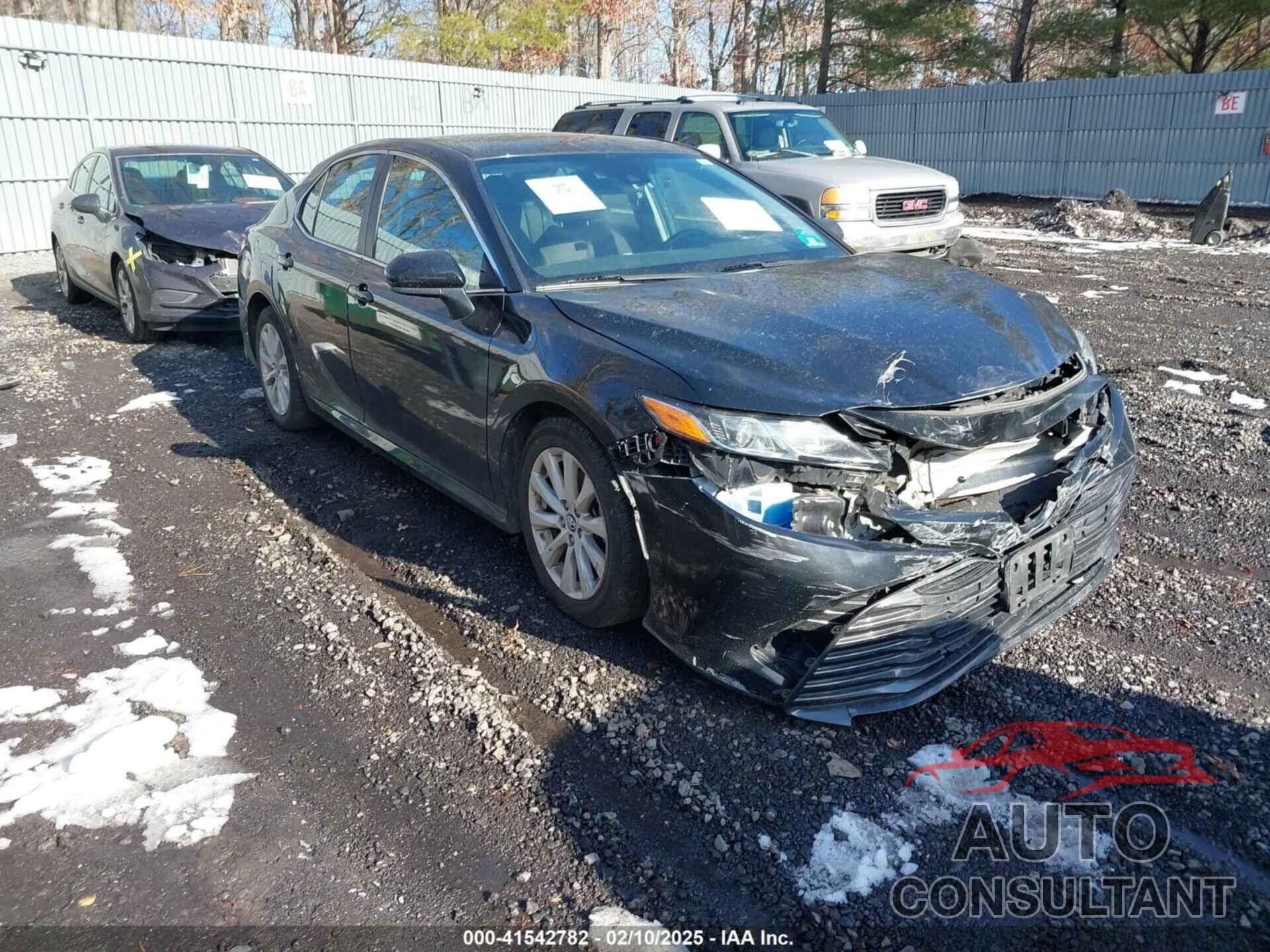 TOYOTA CAMRY 2019 - 4T1B11HK0KU723386
