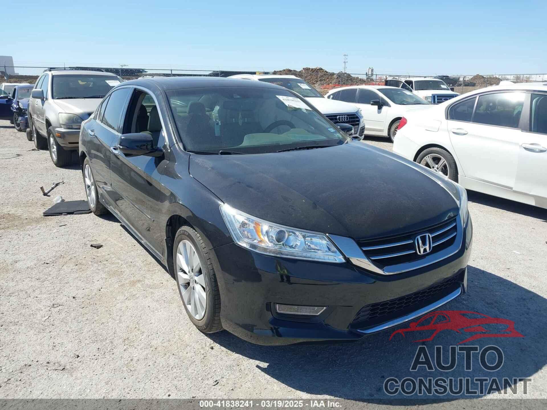 HONDA ACCORD 2013 - 1HGCR3F89DA030133