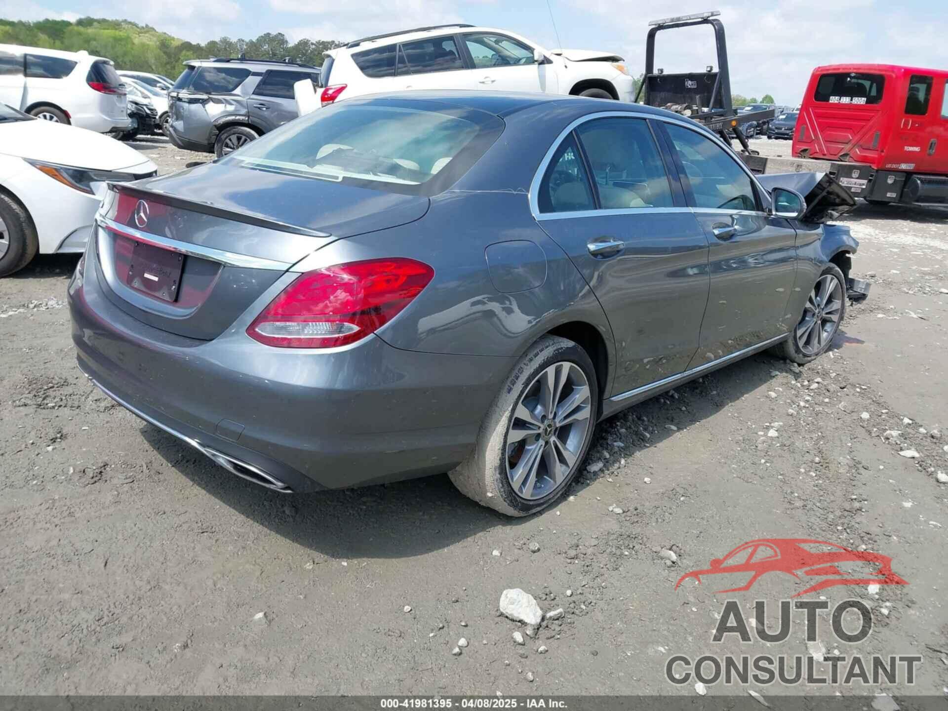 MERCEDES-BENZ C 300 2017 - 55SWF4JB6HU216916