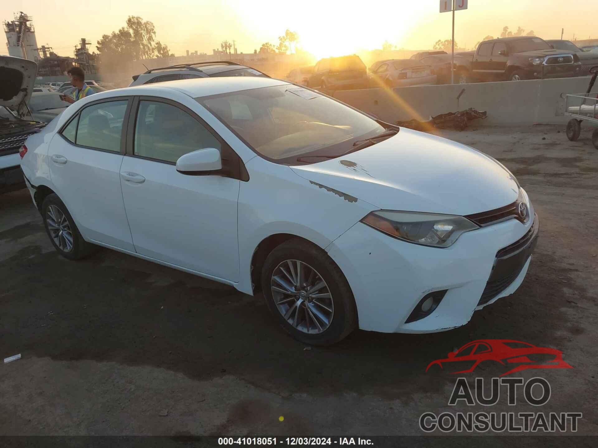 TOYOTA COROLLA 2015 - 5YFBURHEXFP194911