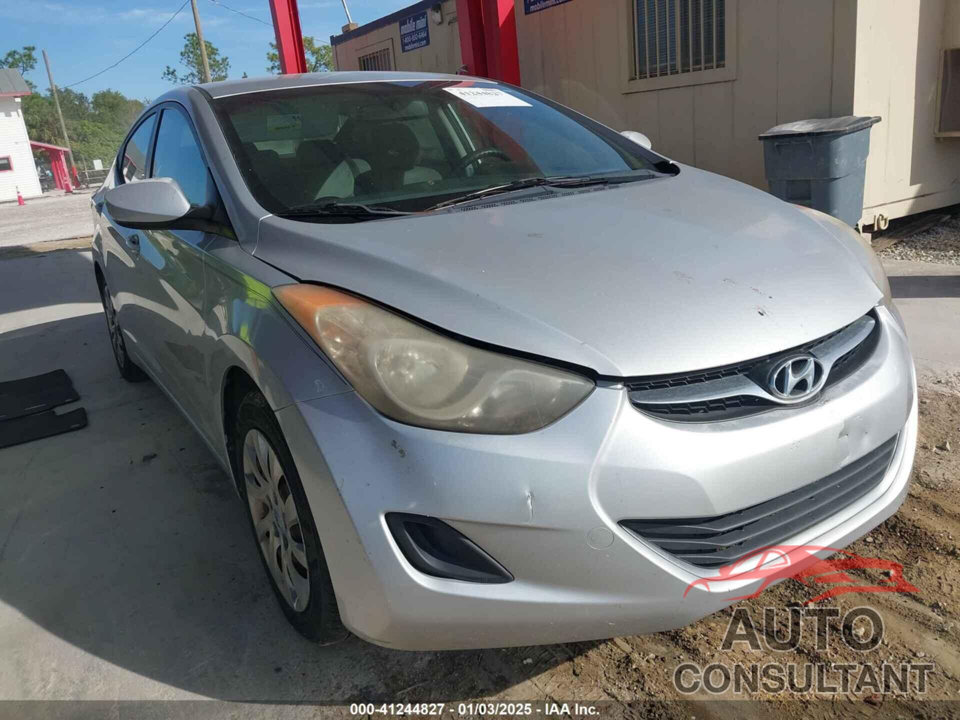 HYUNDAI ELANTRA 2012 - KMHDH4AE0CU232716