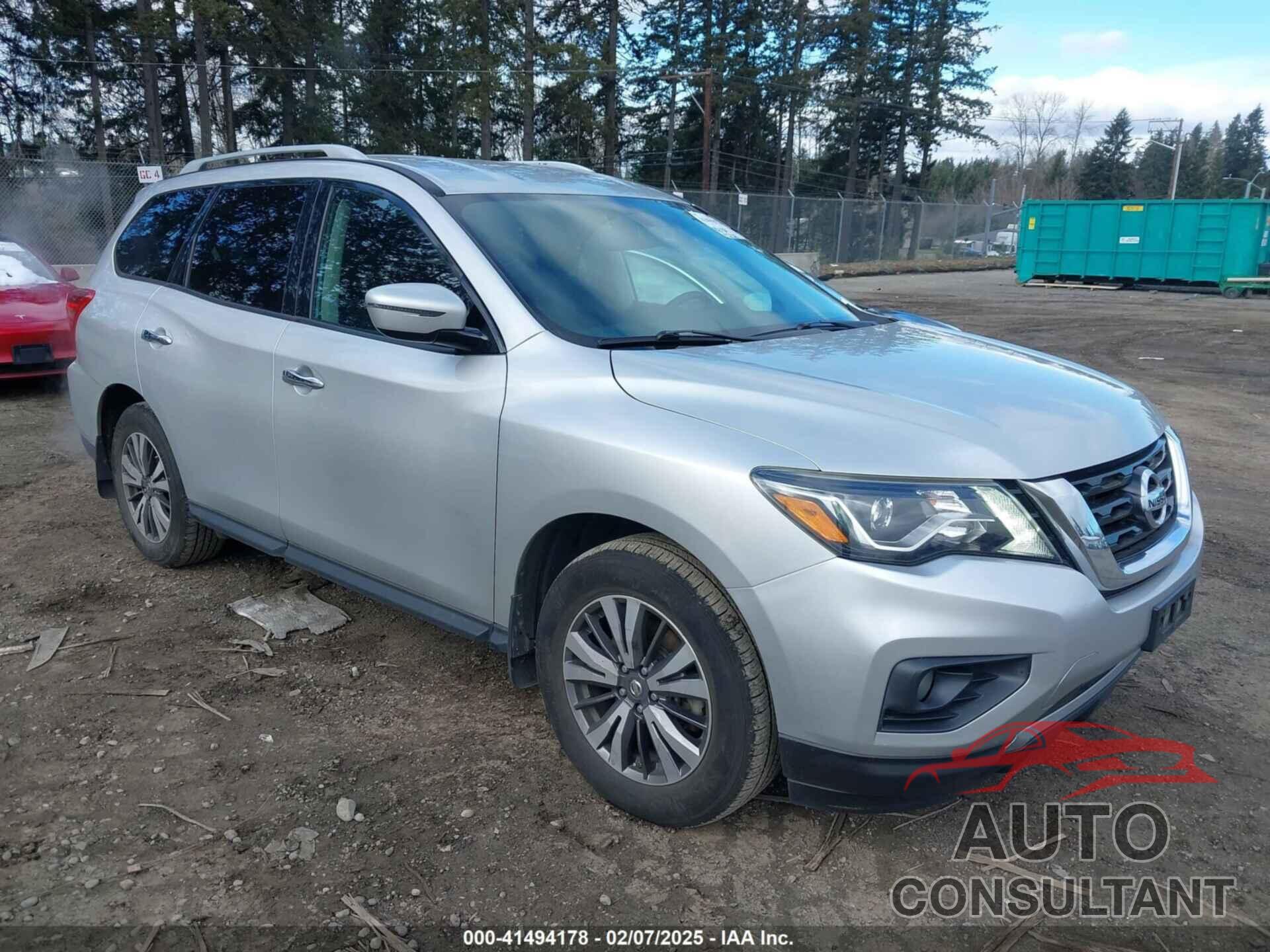 NISSAN PATHFINDER 2017 - 5N1DR2MN0HC640031