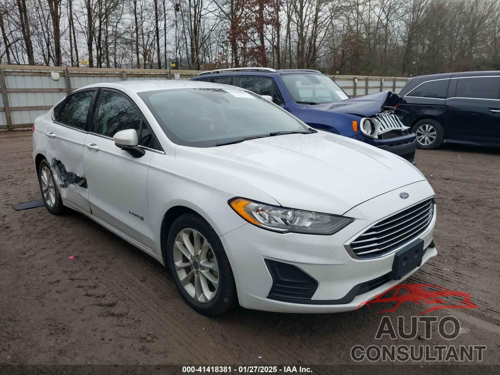 FORD FUSION HYBRID 2019 - 3FA6P0LU8KR220192