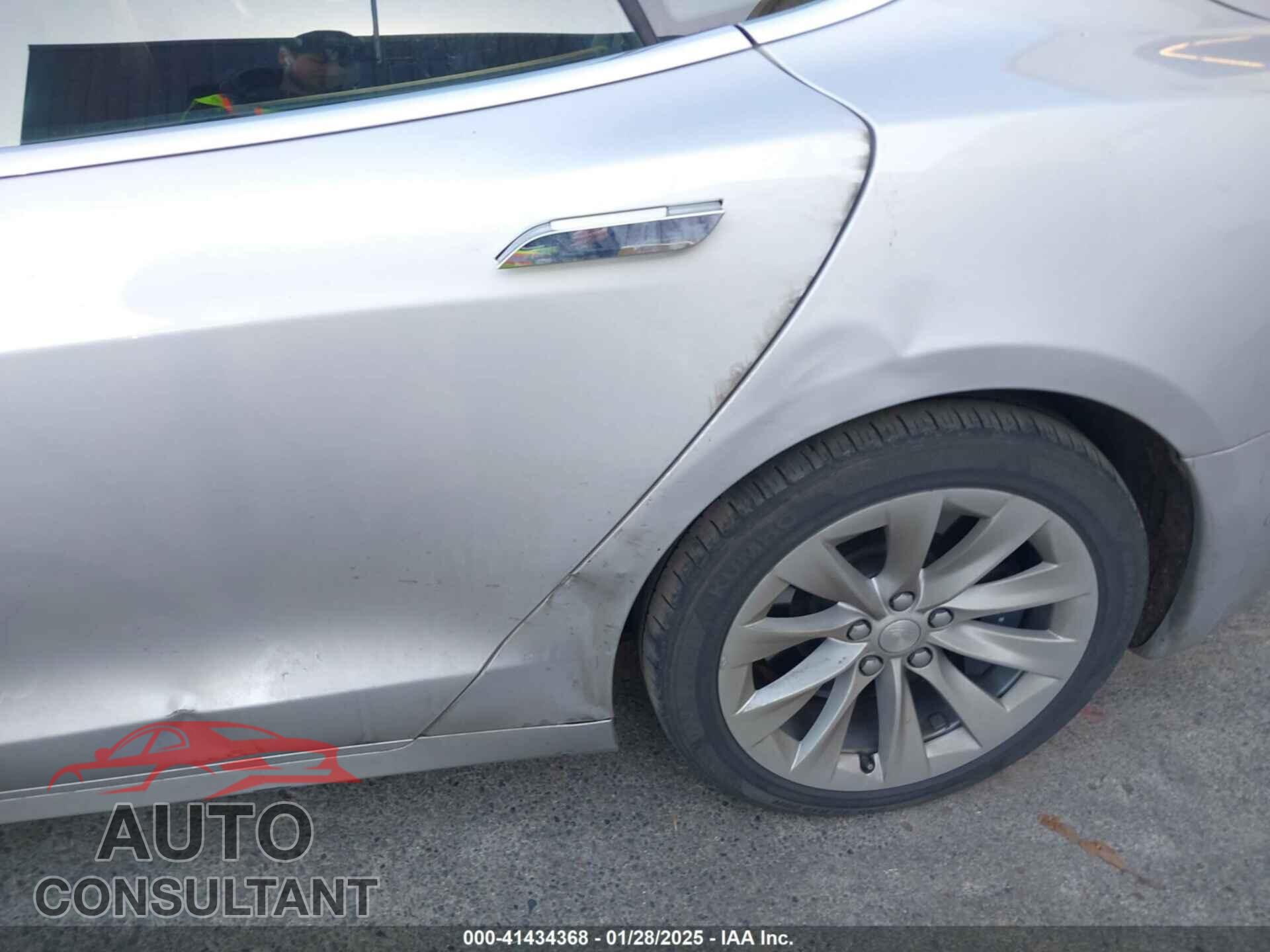 TESLA MODEL S 2017 - 5YJSA1E29HF215847