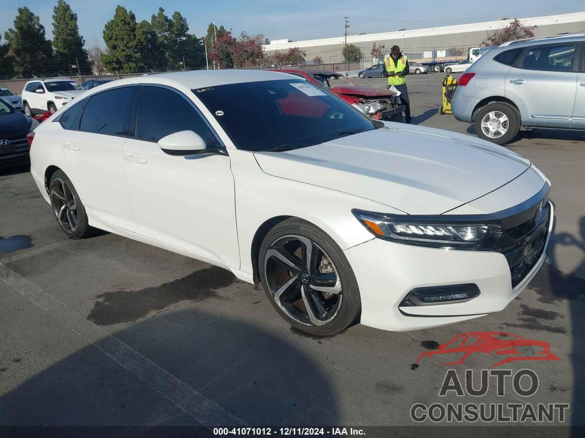 HONDA ACCORD 2018 - 1HGCV1F39JA058837