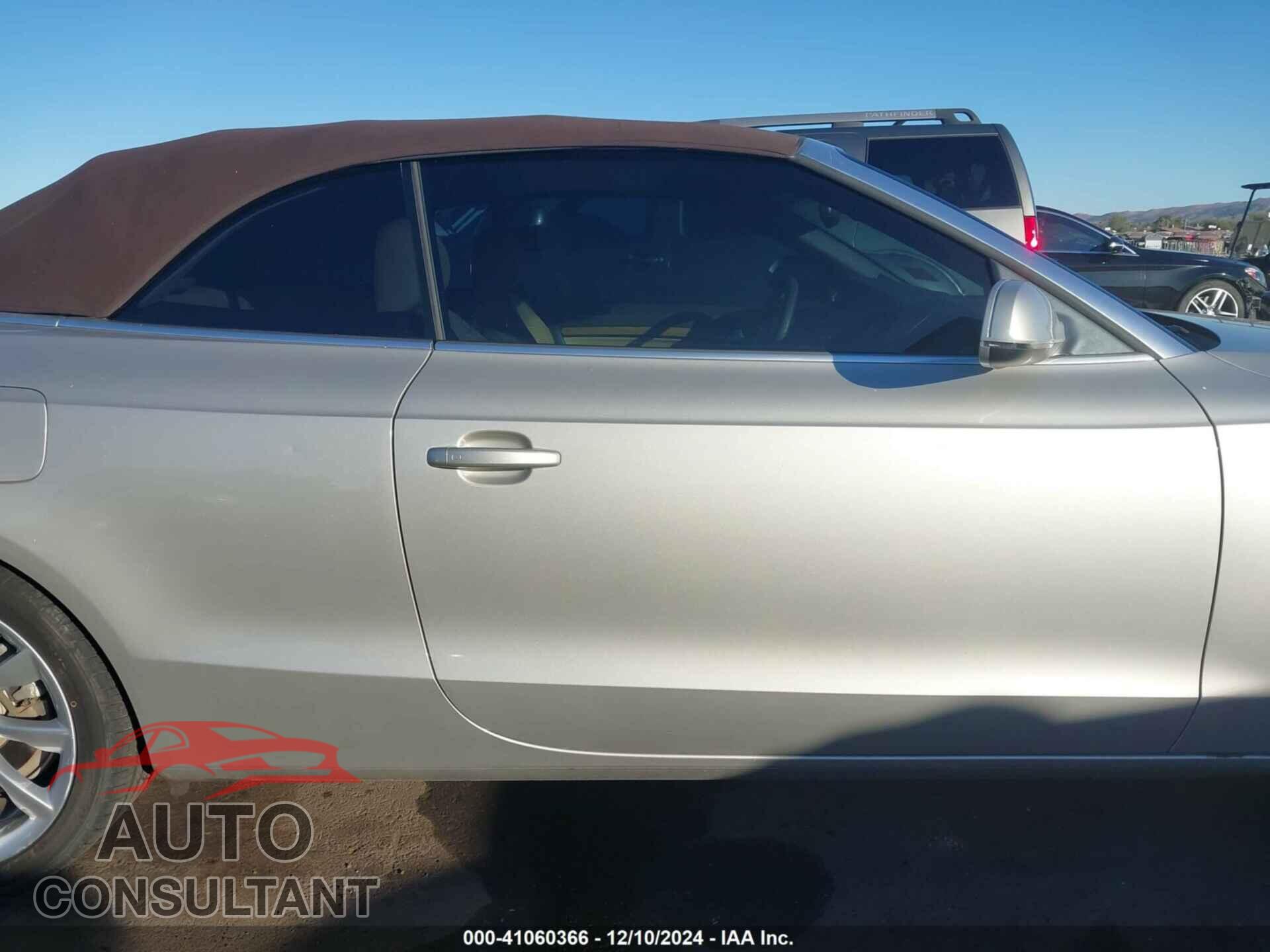 AUDI A5 2013 - WAUVFAFH2DN005729