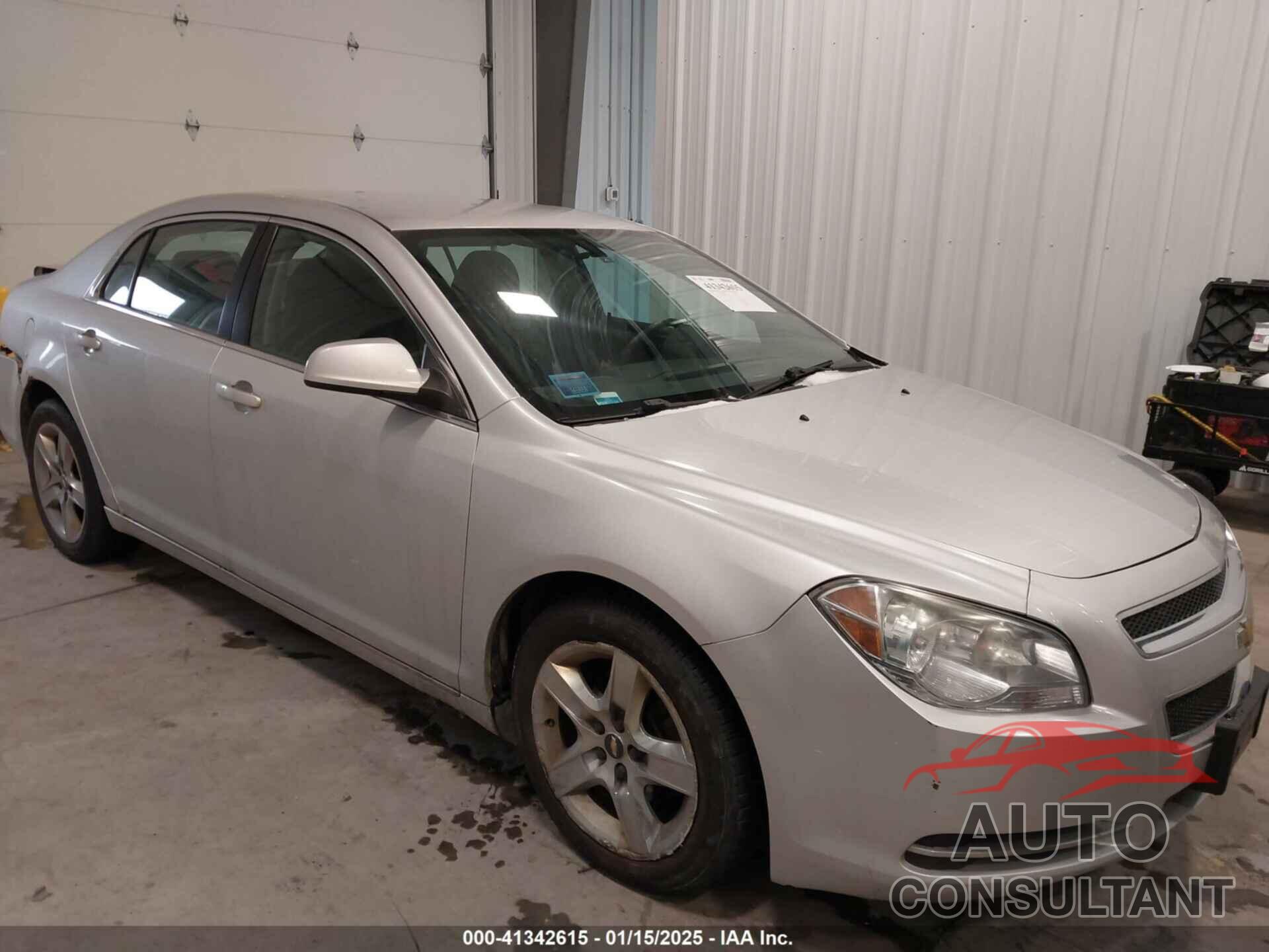 CHEVROLET MALIBU 2010 - 1G1ZC5E04AF230099