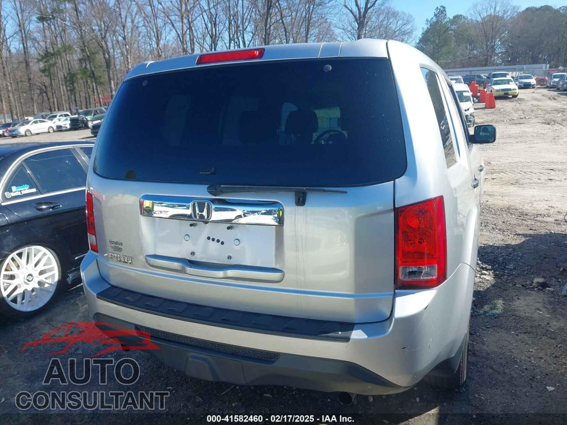 HONDA PILOT 2013 - 5FNYF3H20DB036562