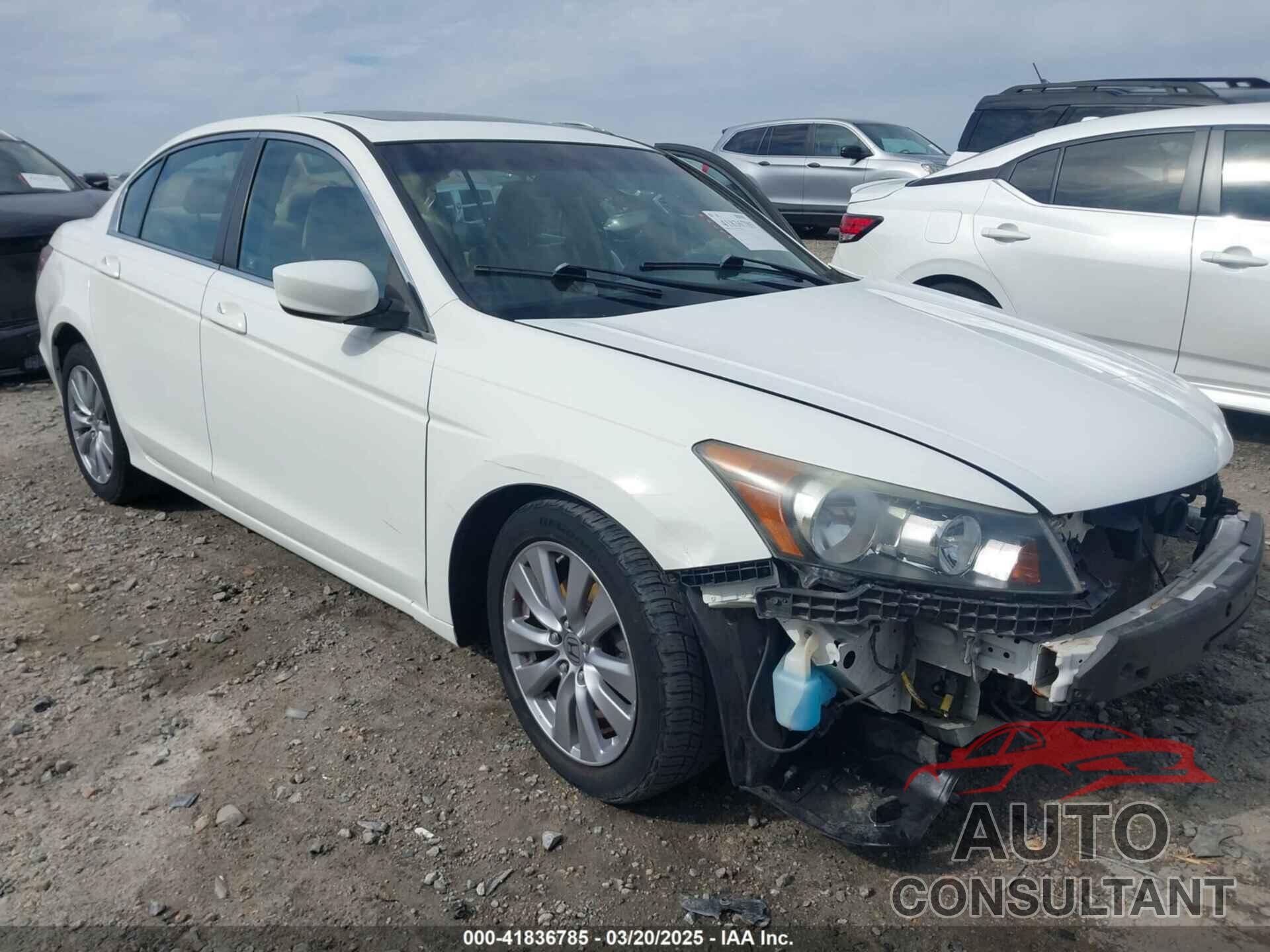 HONDA ACCORD 2012 - 1HGCP2F83CA040848
