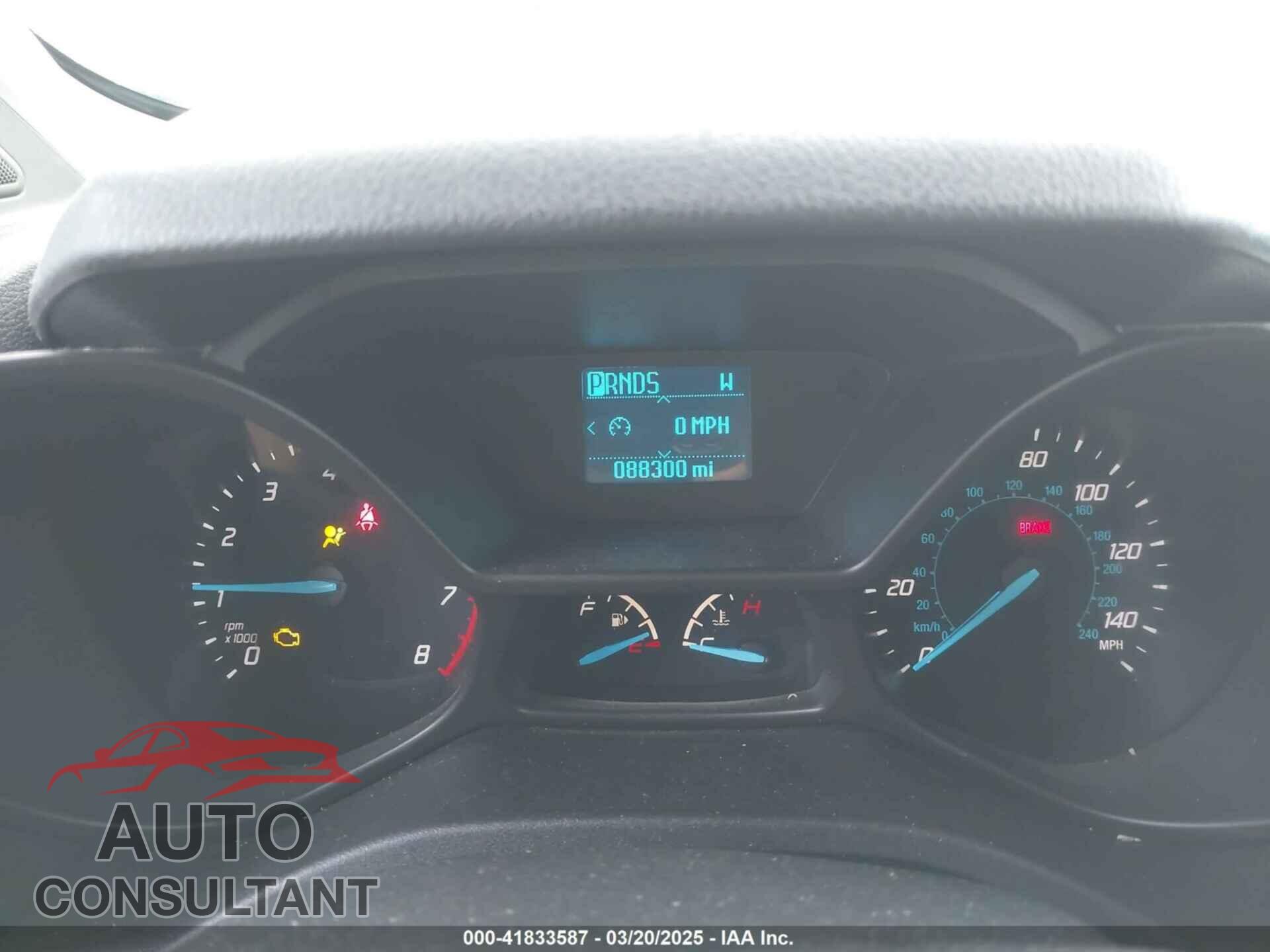 FORD TRANSIT CONNECT 2018 - NM0LS7E72J1377394