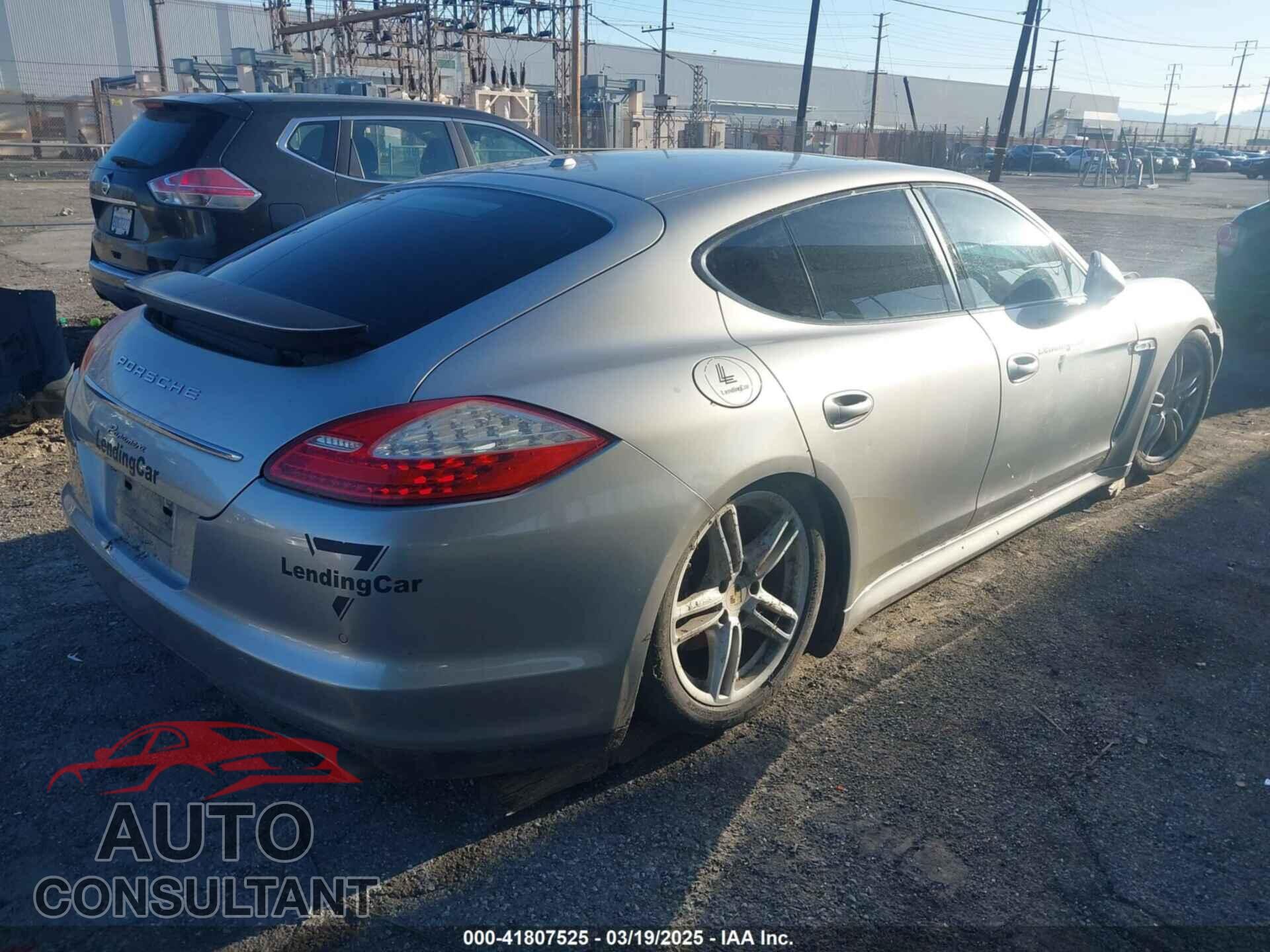 PORSCHE PANAMERA 2011 - WP0AA2A78BL021432