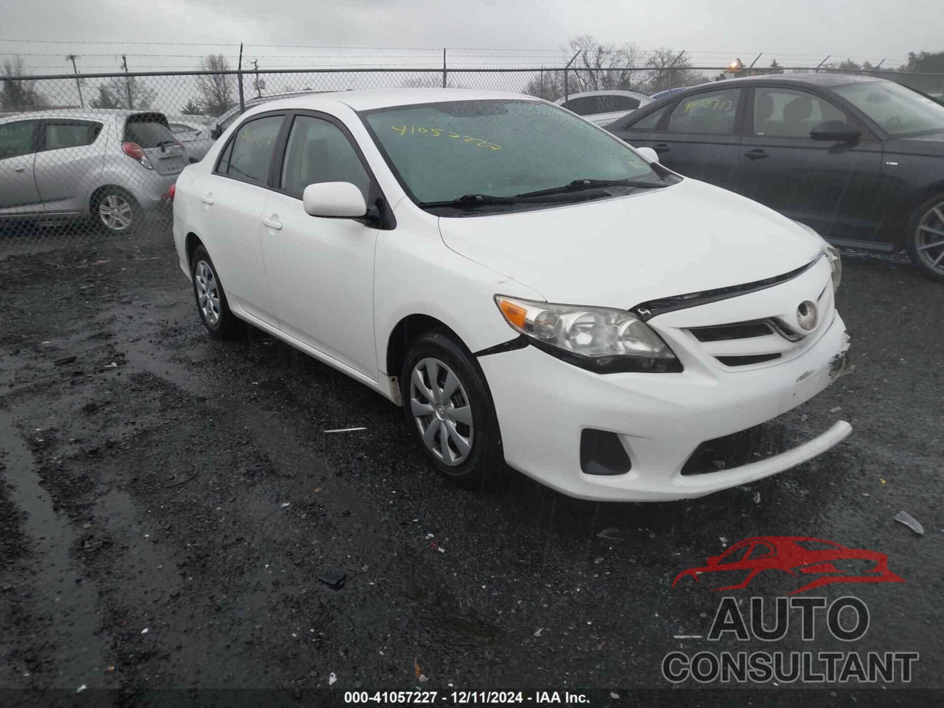 TOYOTA COROLLA 2011 - 2T1BU4EE3BC654766