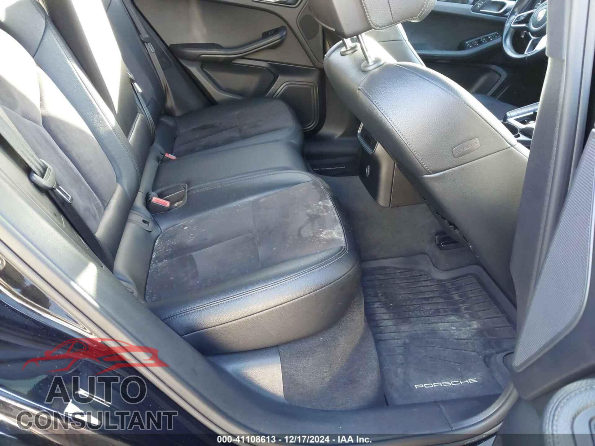 PORSCHE MACAN 2018 - WP1AA2A50JLB01769