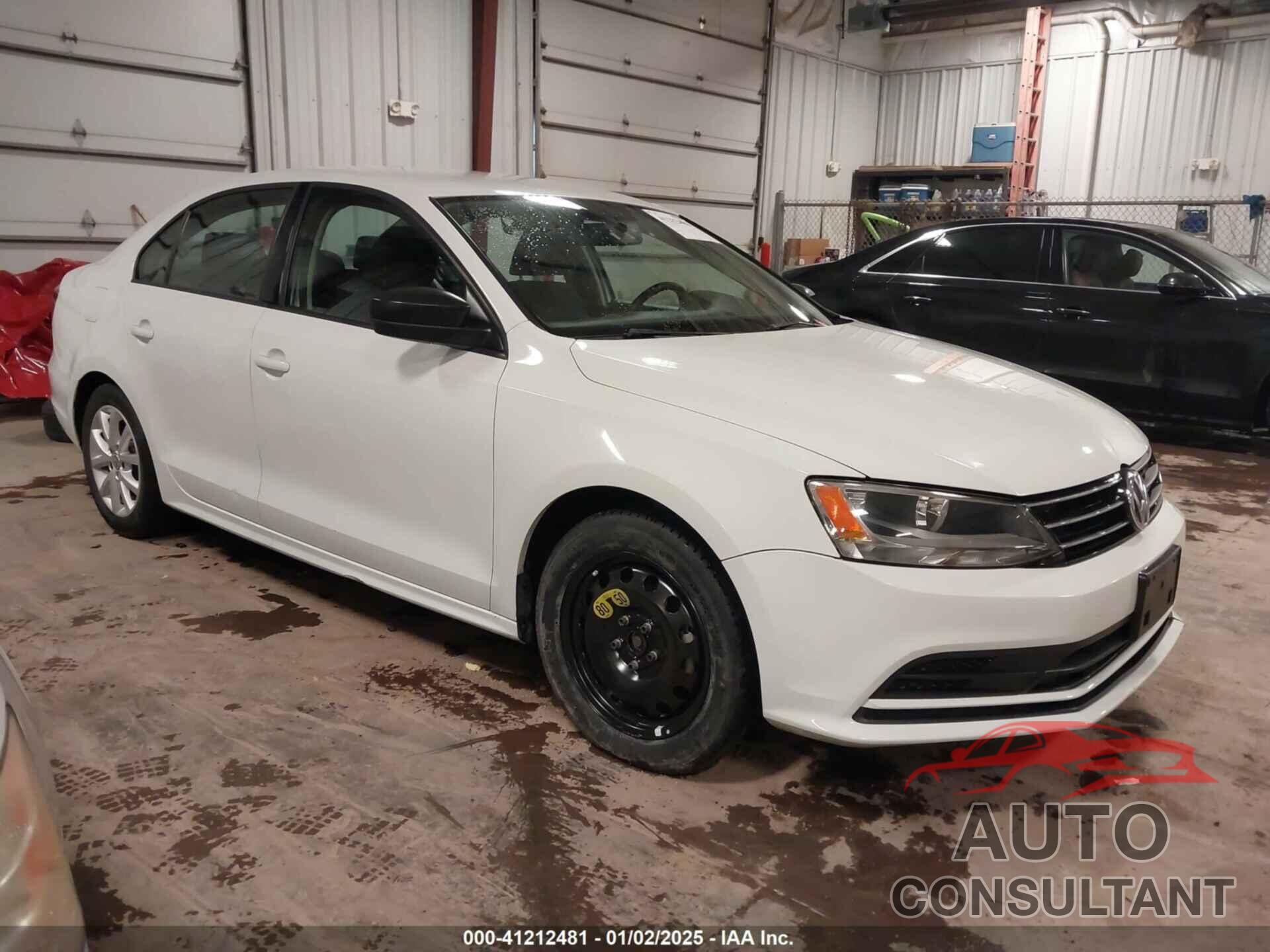 VOLKSWAGEN JETTA 2015 - 3VWD17AJ8FM269719