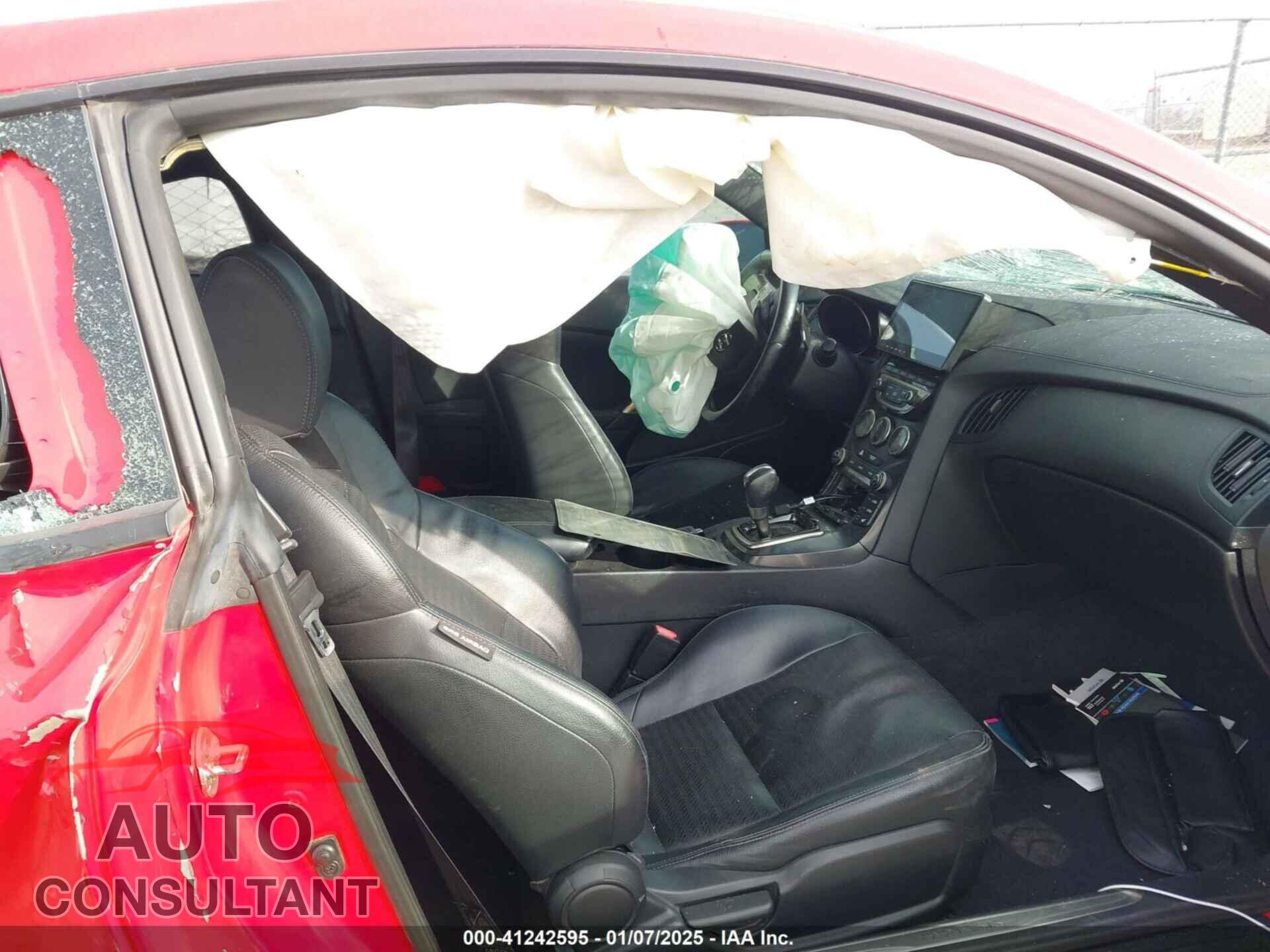 HYUNDAI GENESIS 2013 - KMHHU6KJ9DU080490