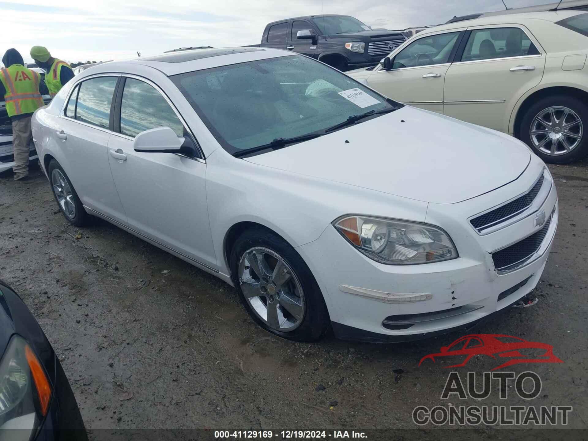 CHEVROLET MALIBU 2011 - 1G1ZD5E13BF124332