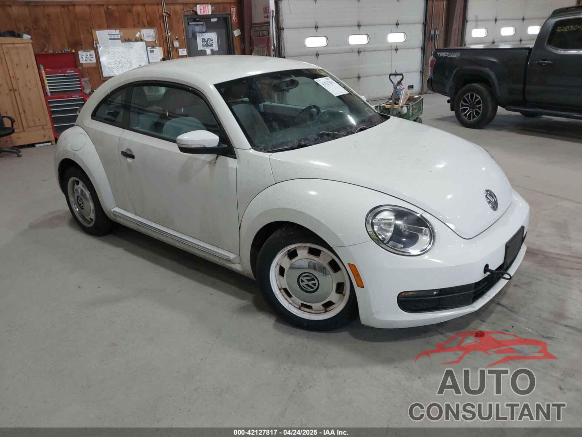 VOLKSWAGEN BEETLE 2015 - 3VWF17AT0FM601159