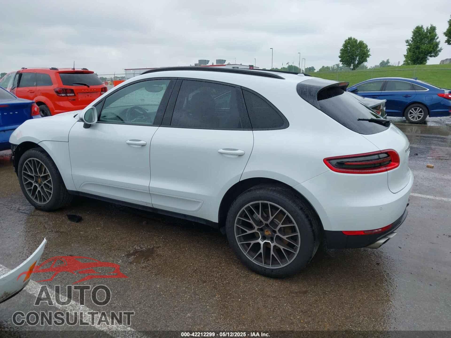 PORSCHE MACAN 2017 - WP1AB2A50HLB19003