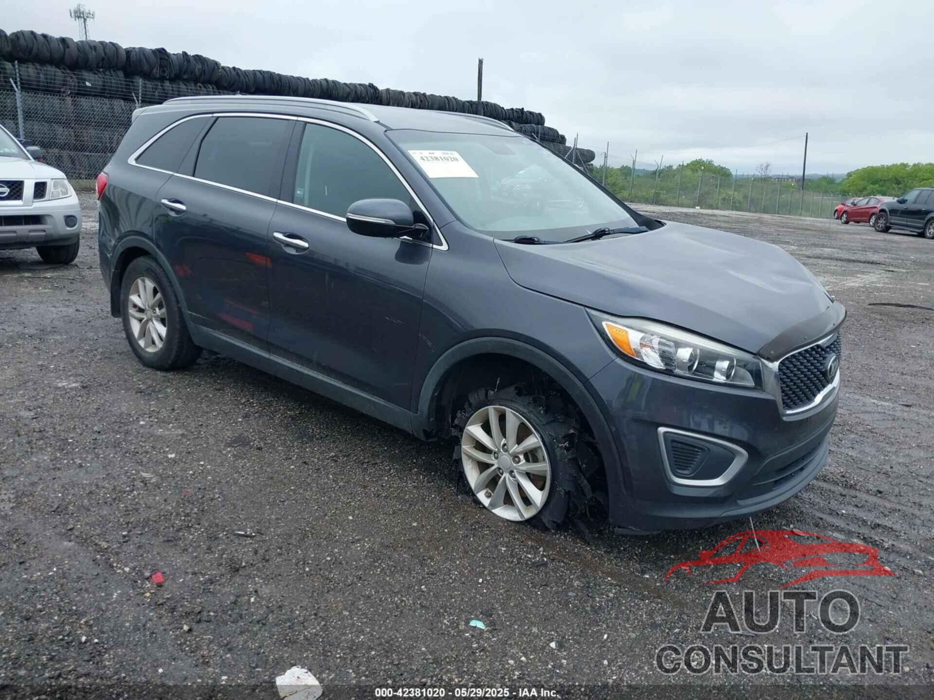 KIA SORENTO 2018 - 5XYPG4A3XJG364786