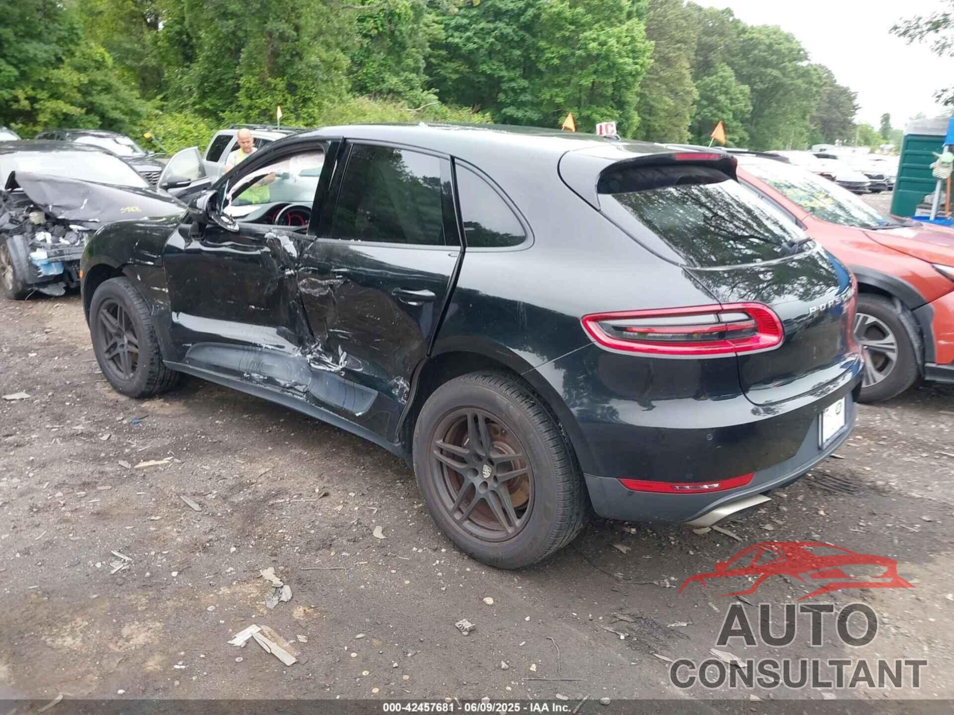 PORSCHE MACAN 2018 - WP1AA2A50JLB07619