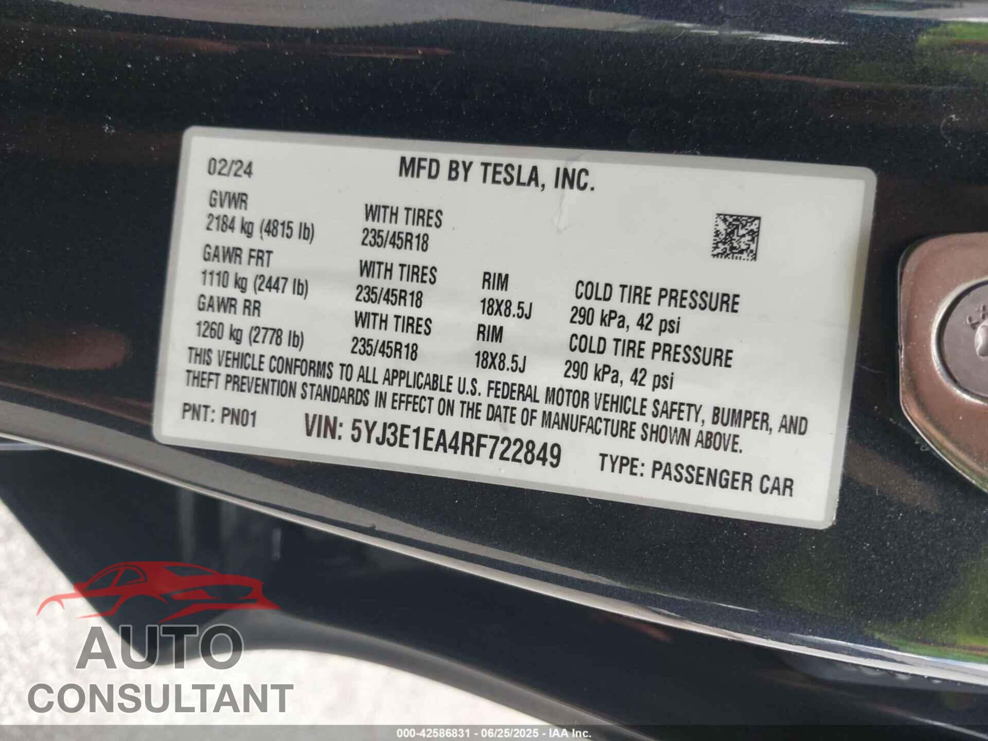 TESLA MODEL 3 2024 - 5YJ3E1EA4RF722849