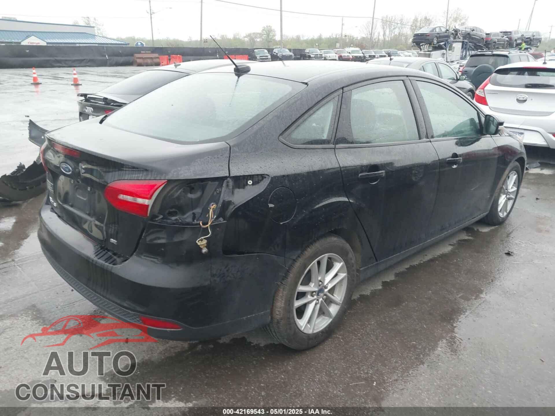 FORD FOCUS 2016 - 1FADP3F22GL229348