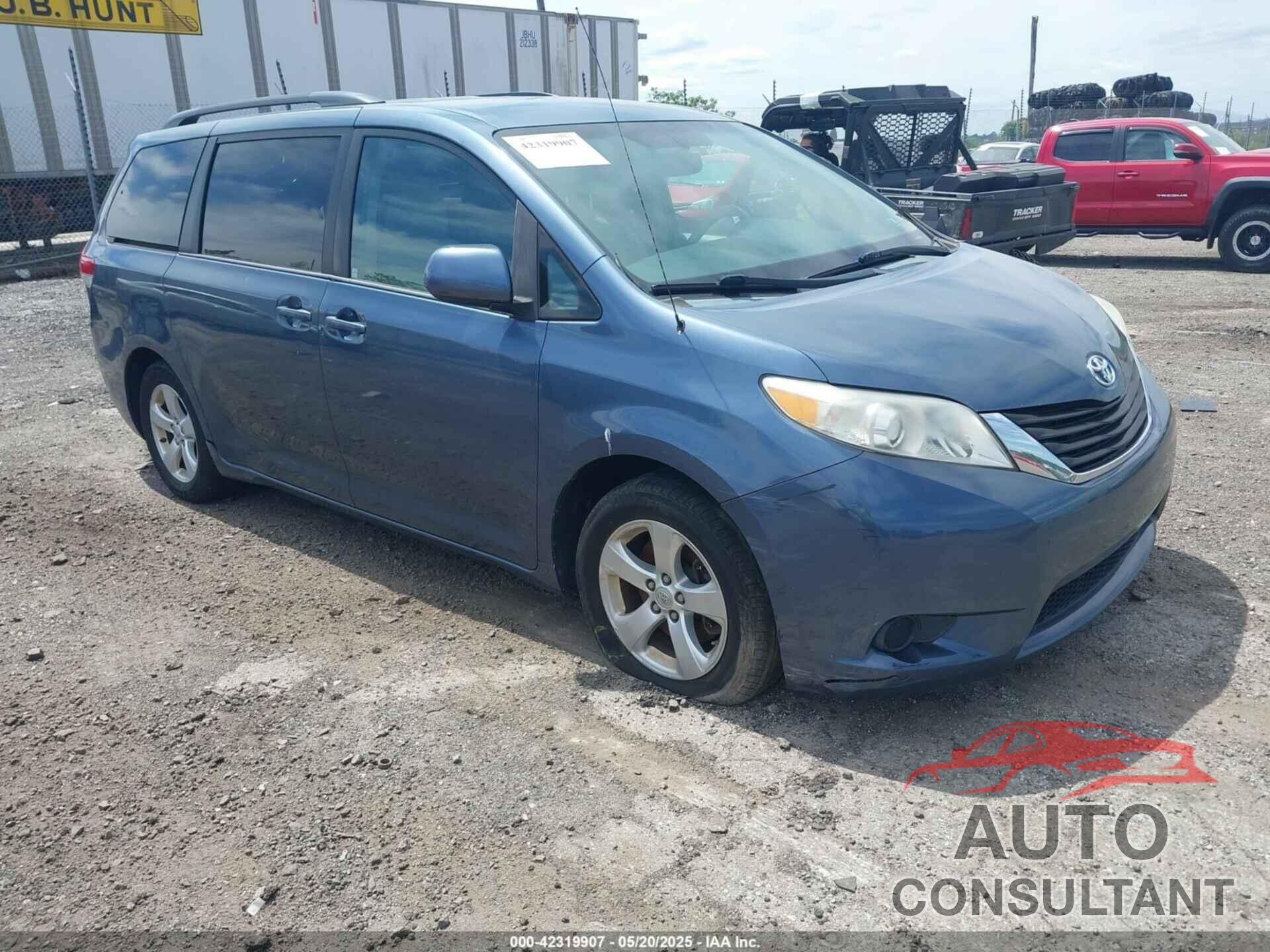 TOYOTA SIENNA 2013 - 5TDKK3DCXDS341269