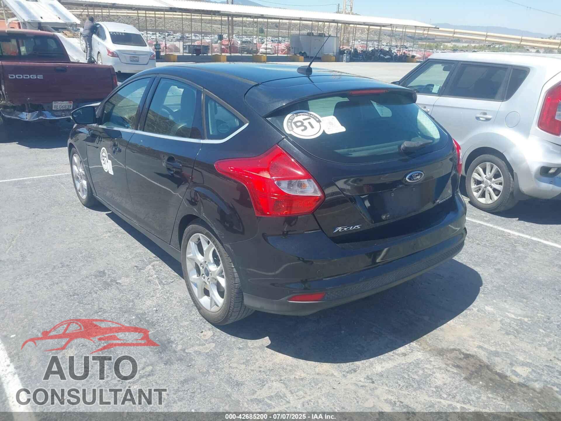FORD FOCUS 2014 - 1FADP3N20EL341306