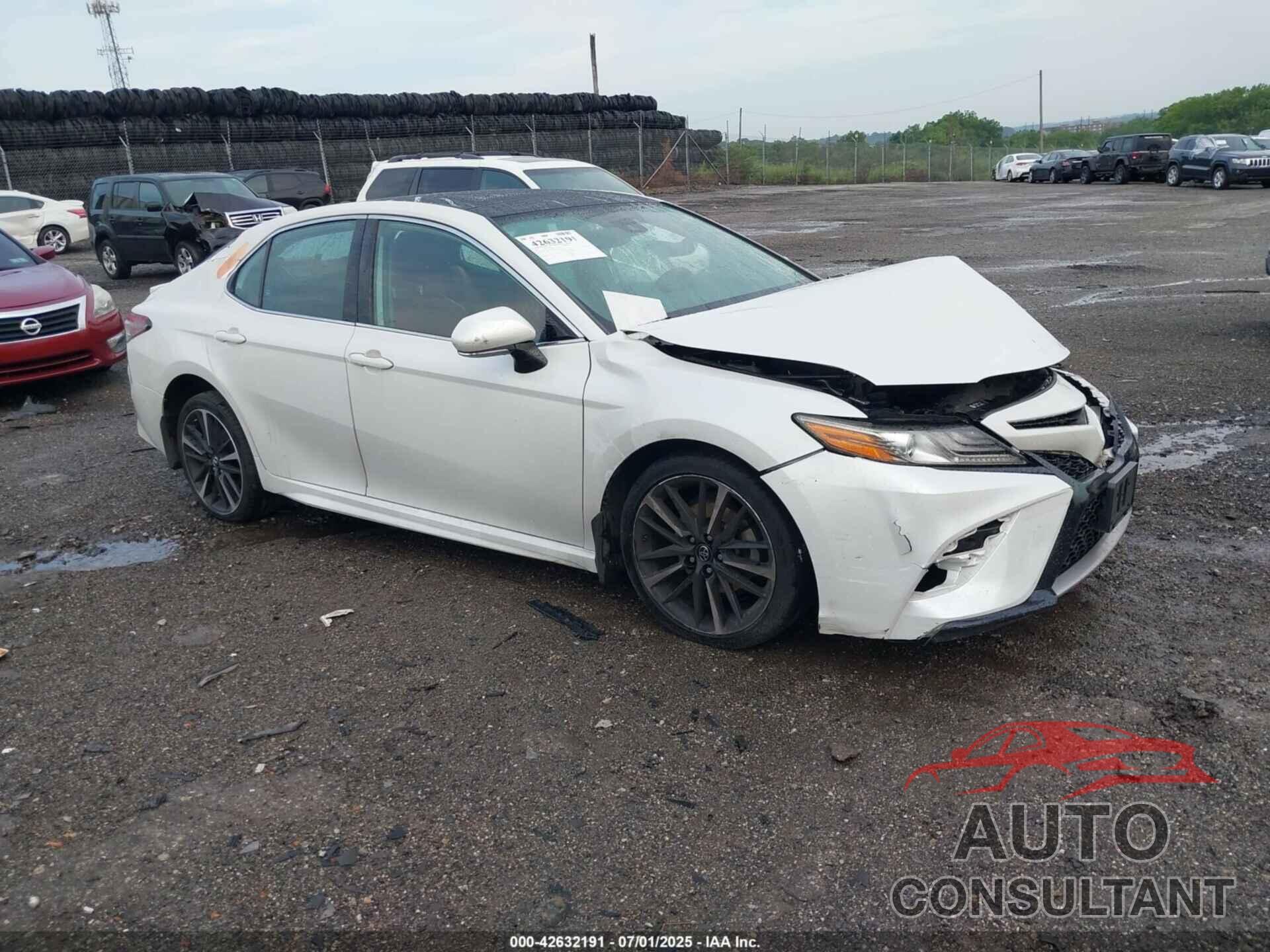 TOYOTA CAMRY 2019 - 4T1B61HK2KU854076