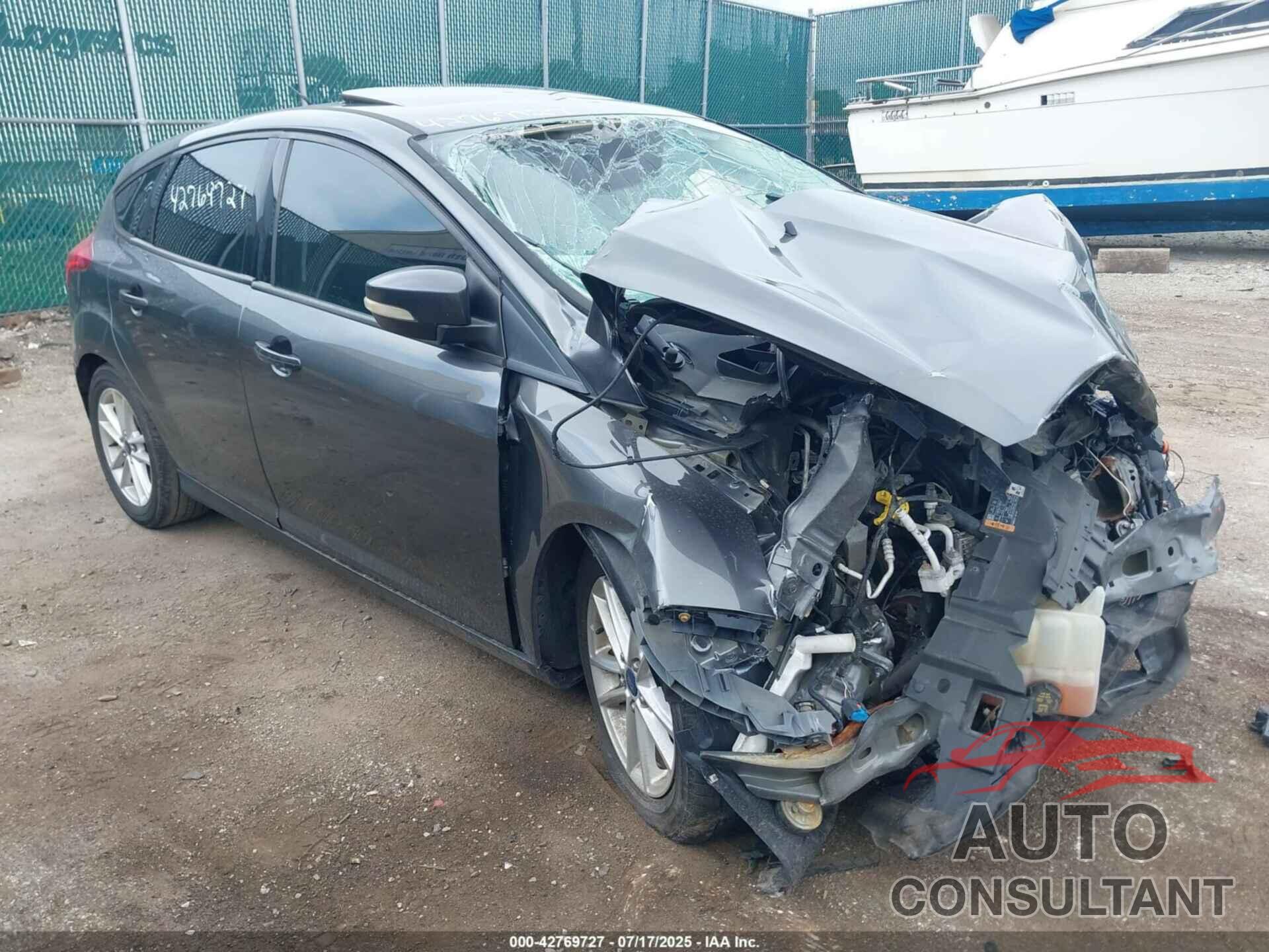 FORD FOCUS 2015 - 1FADP3K22FL253380