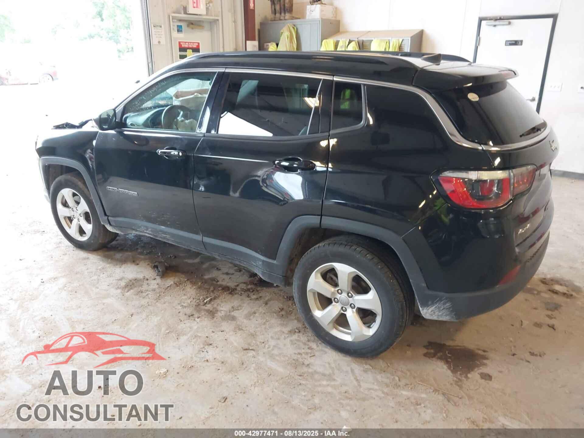 JEEP COMPASS 2019 - 3C4NJDBB3KT742326