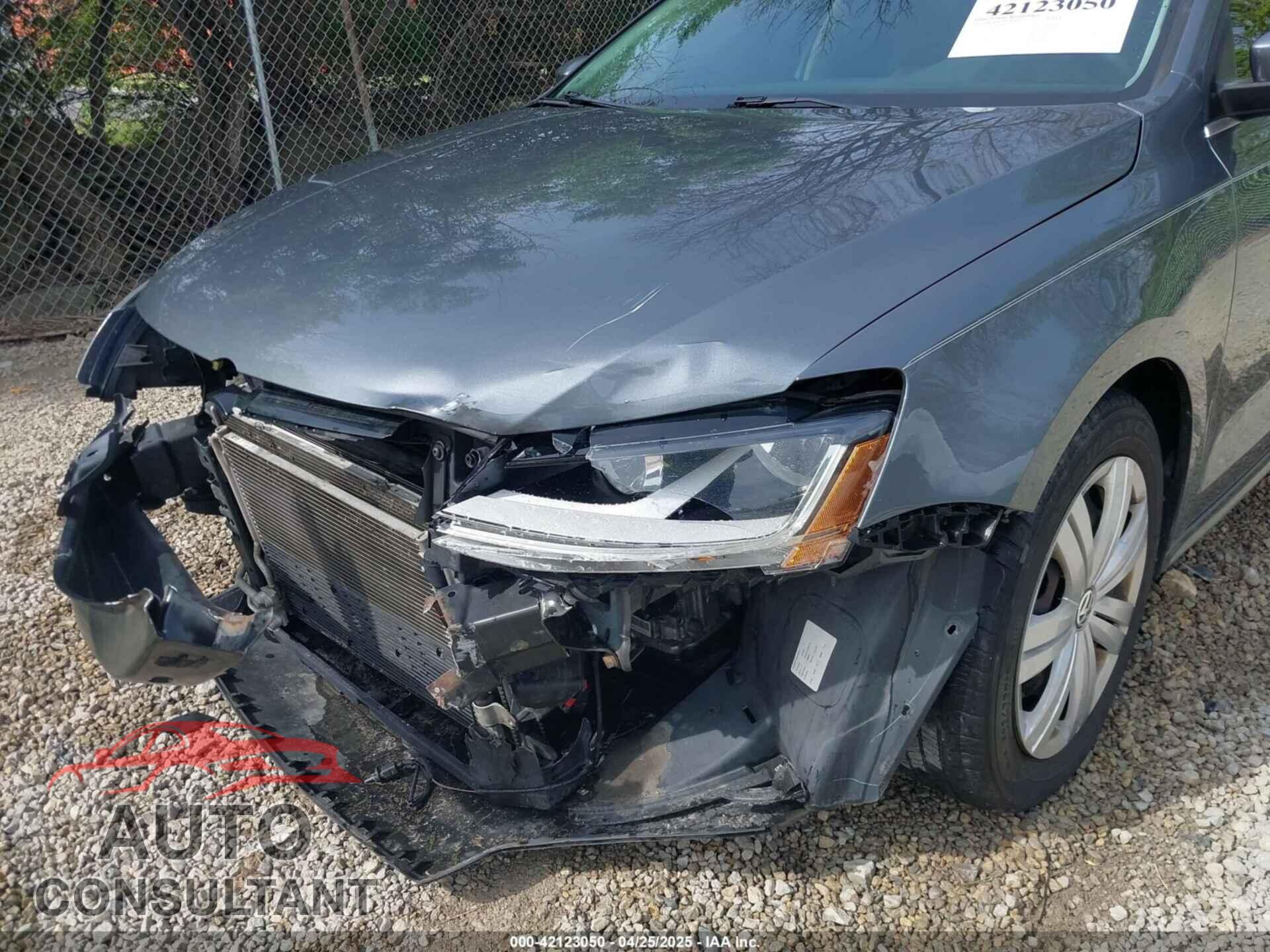 VOLKSWAGEN JETTA 2017 - 3VW2B7AJ1HM253854