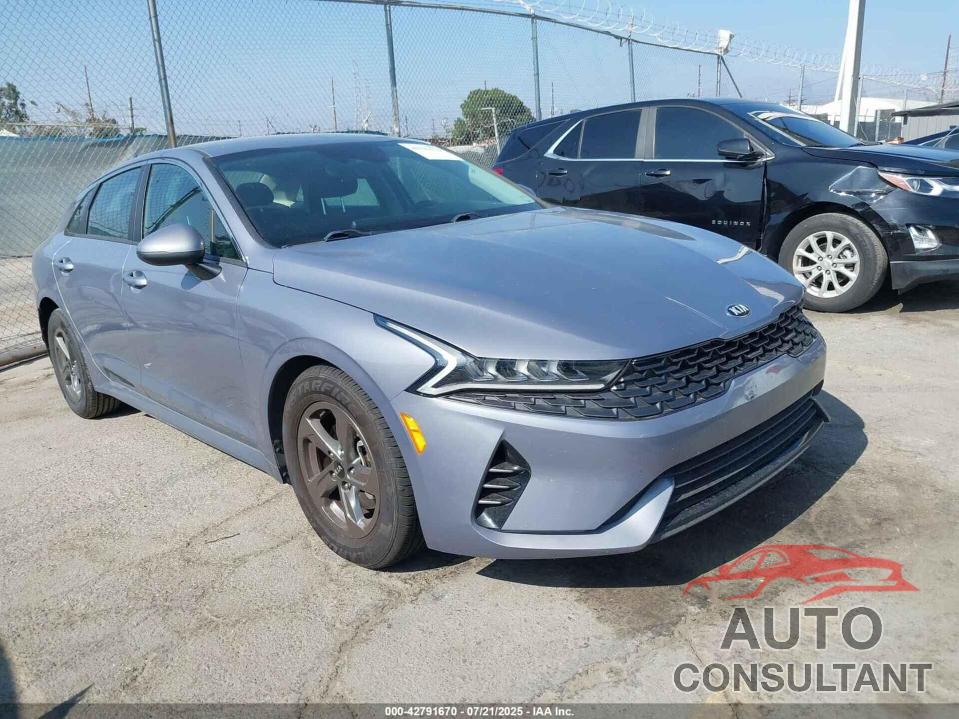 KIA K5 2021 - 5XXG14J23MG046963