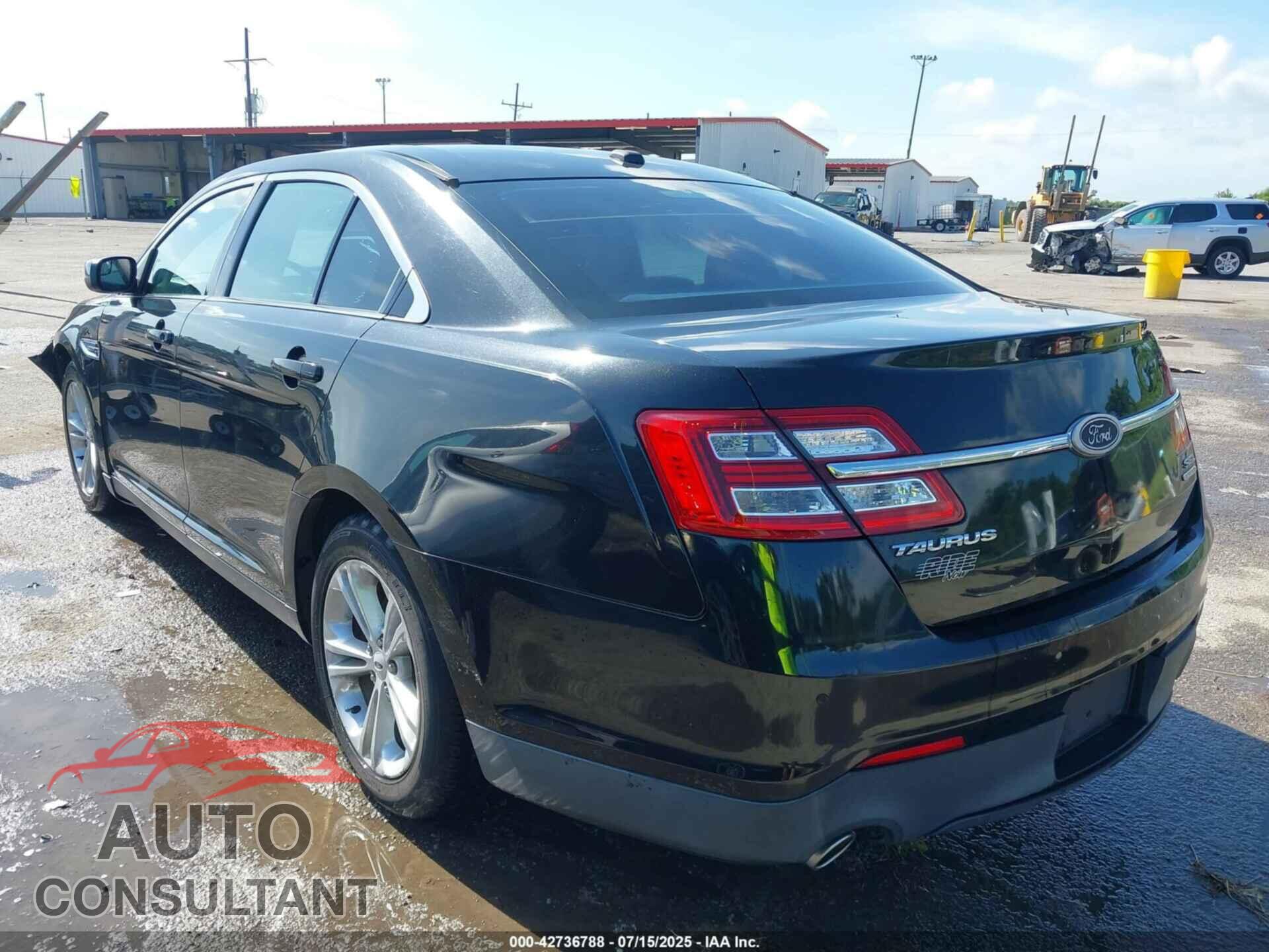 FORD TAURUS 2013 - 1FAHP2E80DG110655