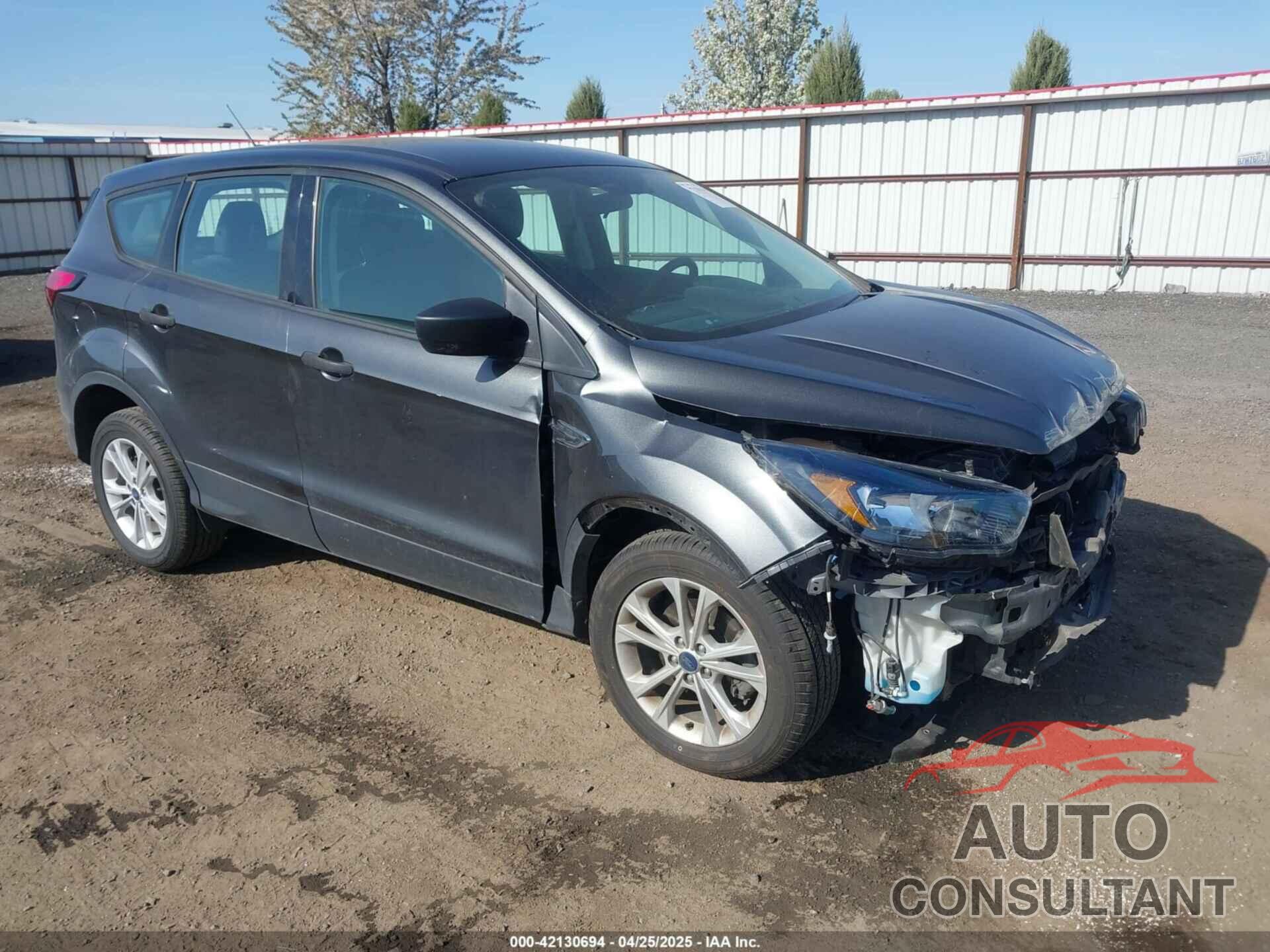 FORD ESCAPE 2019 - 1FMCU0F77KUC28333