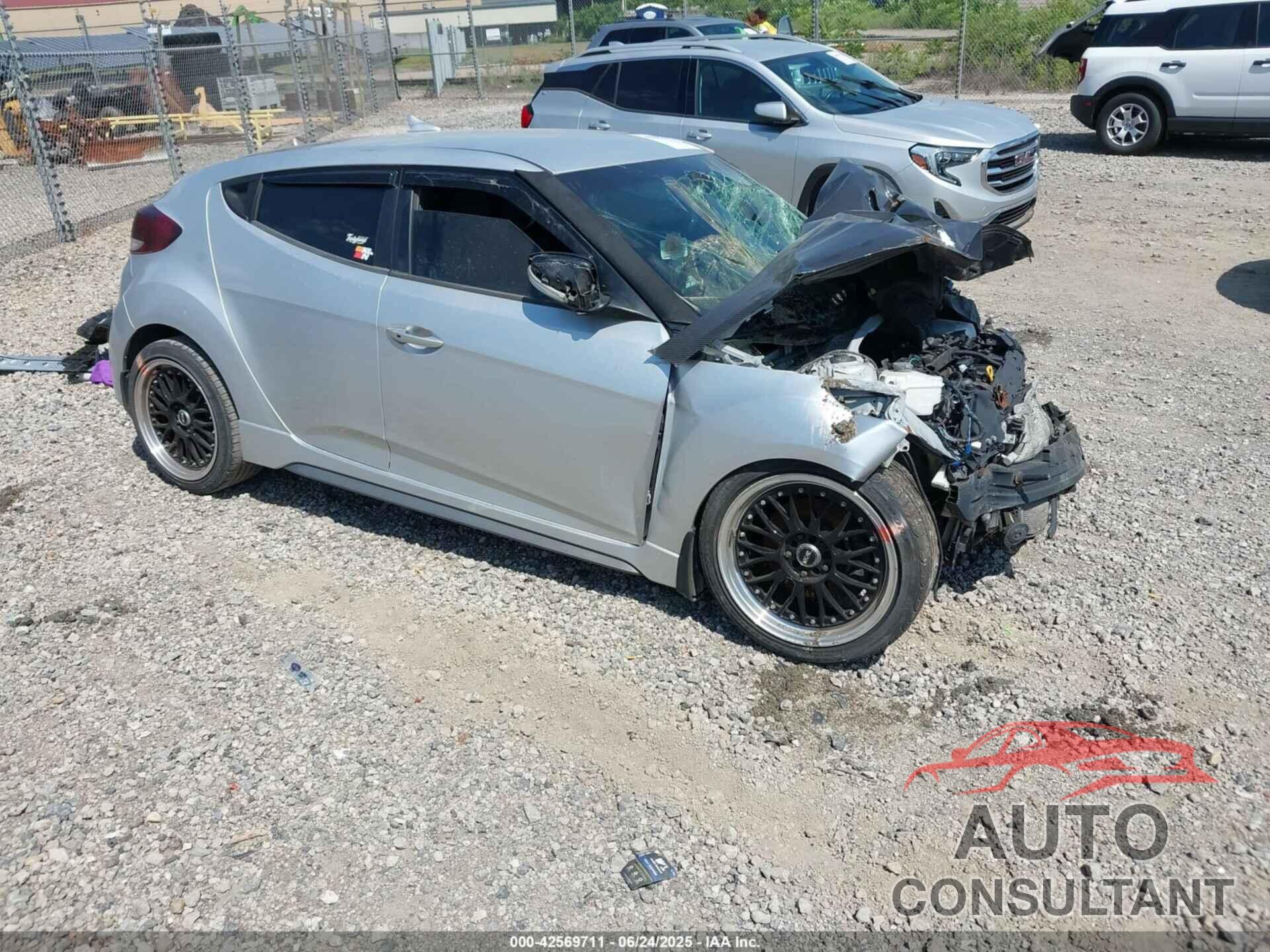HYUNDAI VELOSTER 2013 - KMHTC6AE7DU167385