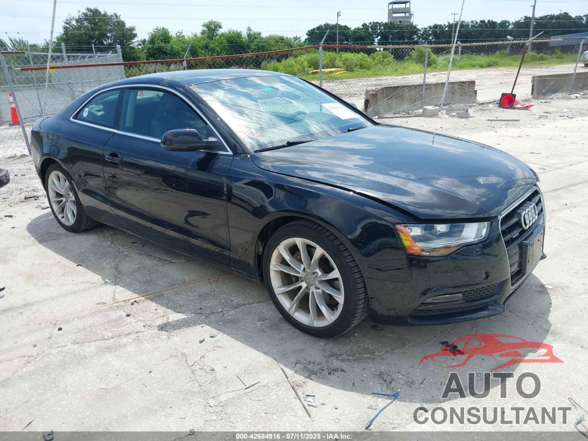 AUDI A5 2013 - WAUCFAFR7DA039284