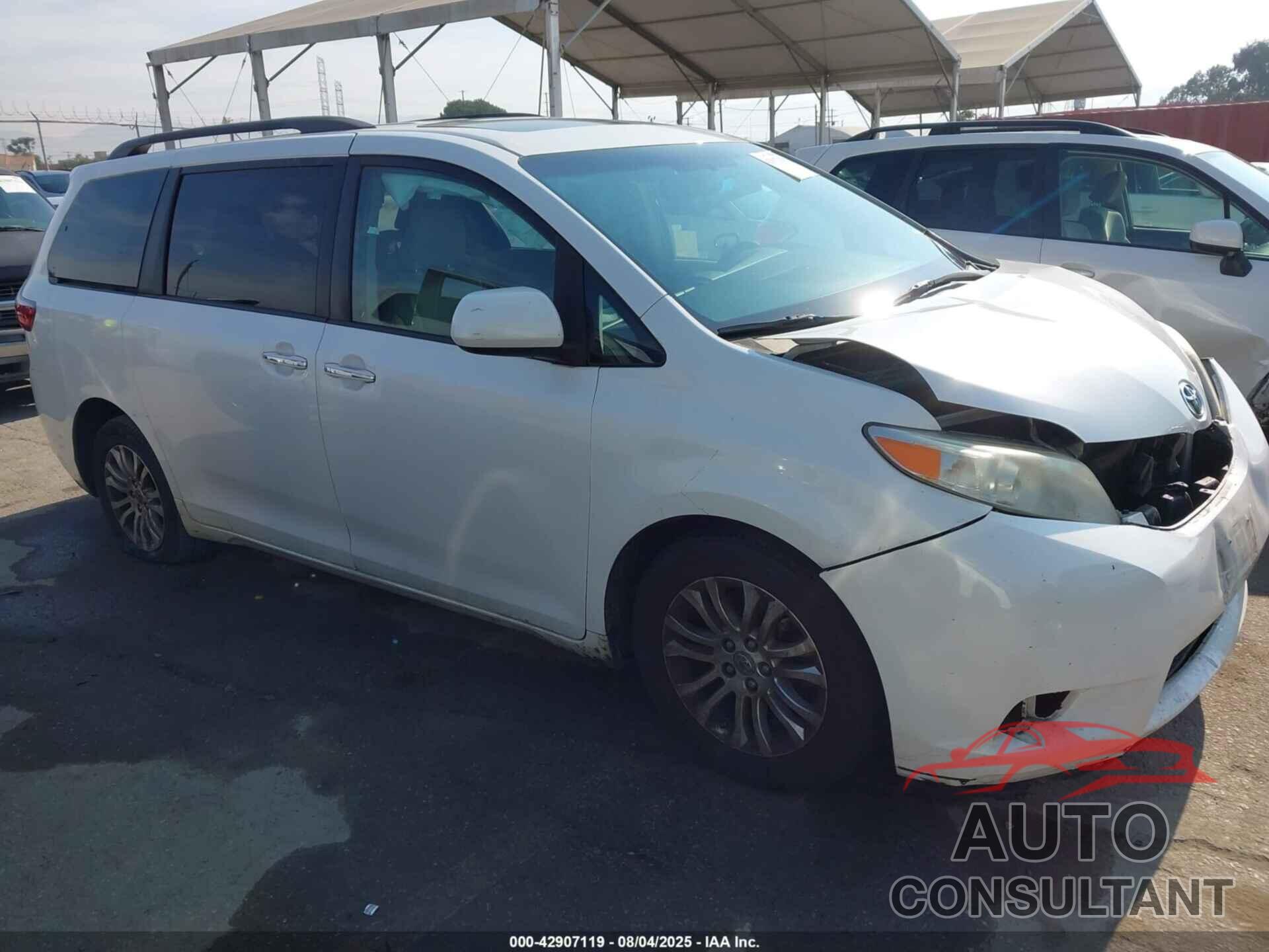 TOYOTA SIENNA 2017 - 5TDYZ3DC6HS797183