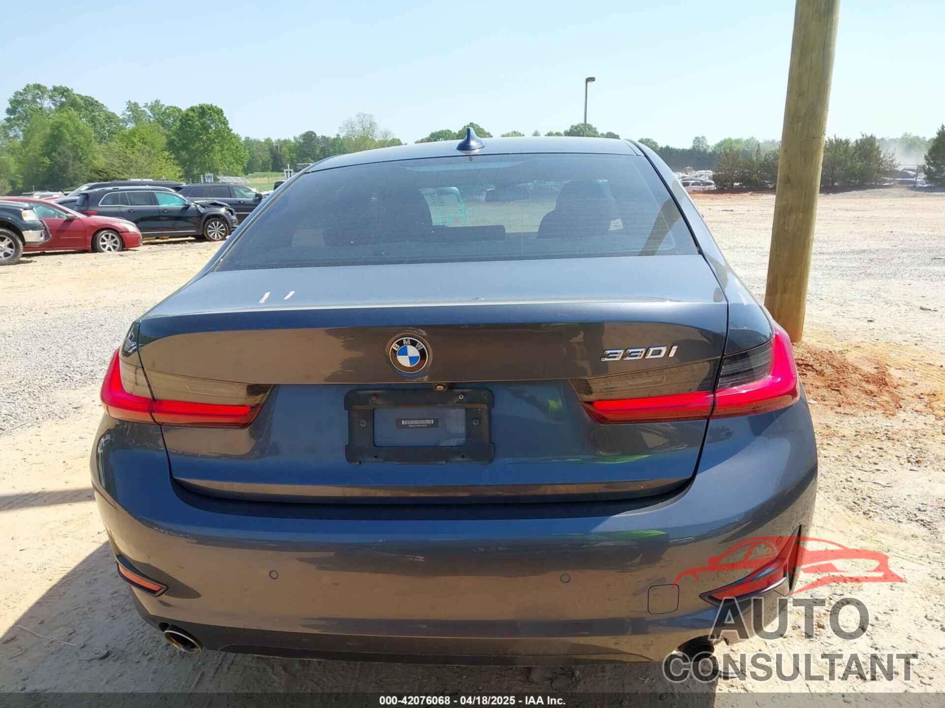 BMW 330I 2019 - WBA5R1C5XKFH00567