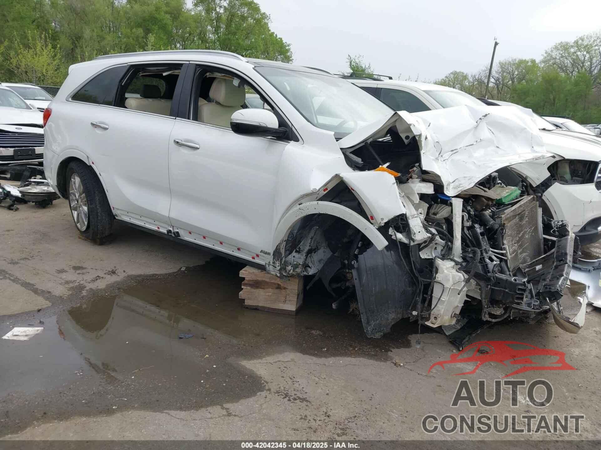 KIA SORENTO 2016 - 5XYPKDA53GG096415