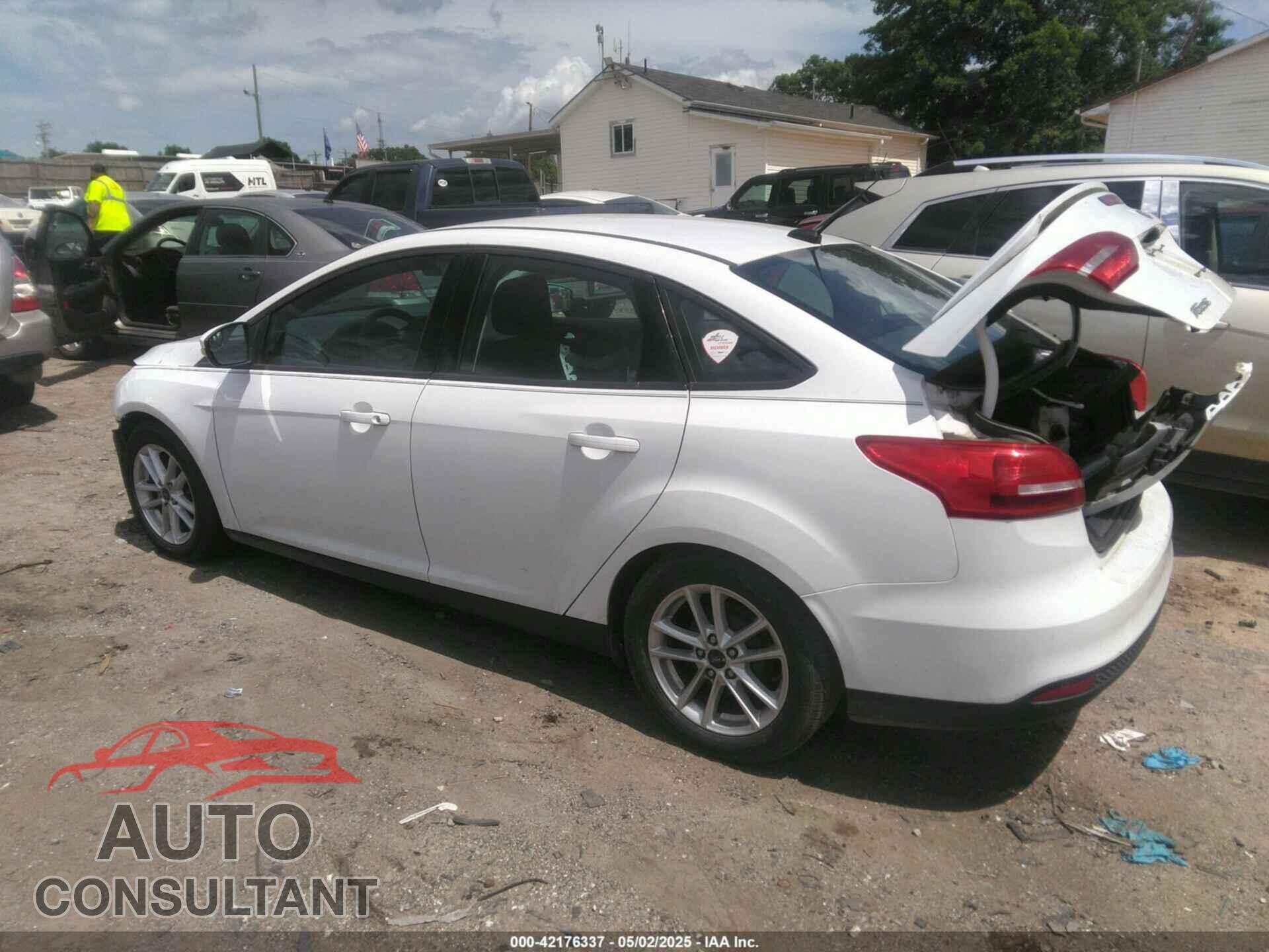 FORD FOCUS 2016 - 1FADP3F29GL296898