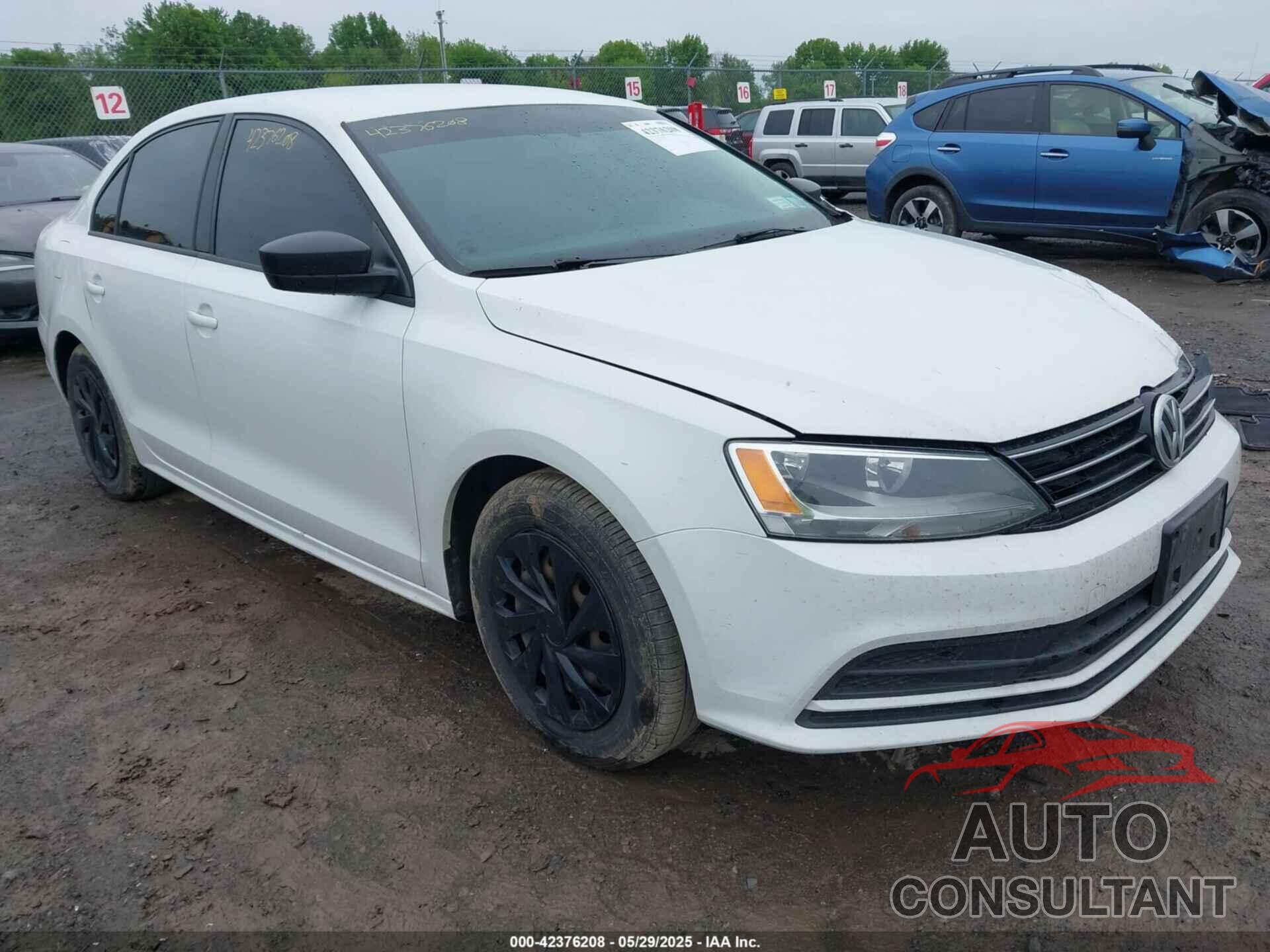 VOLKSWAGEN JETTA 2016 - 3VW267AJ5GM327554