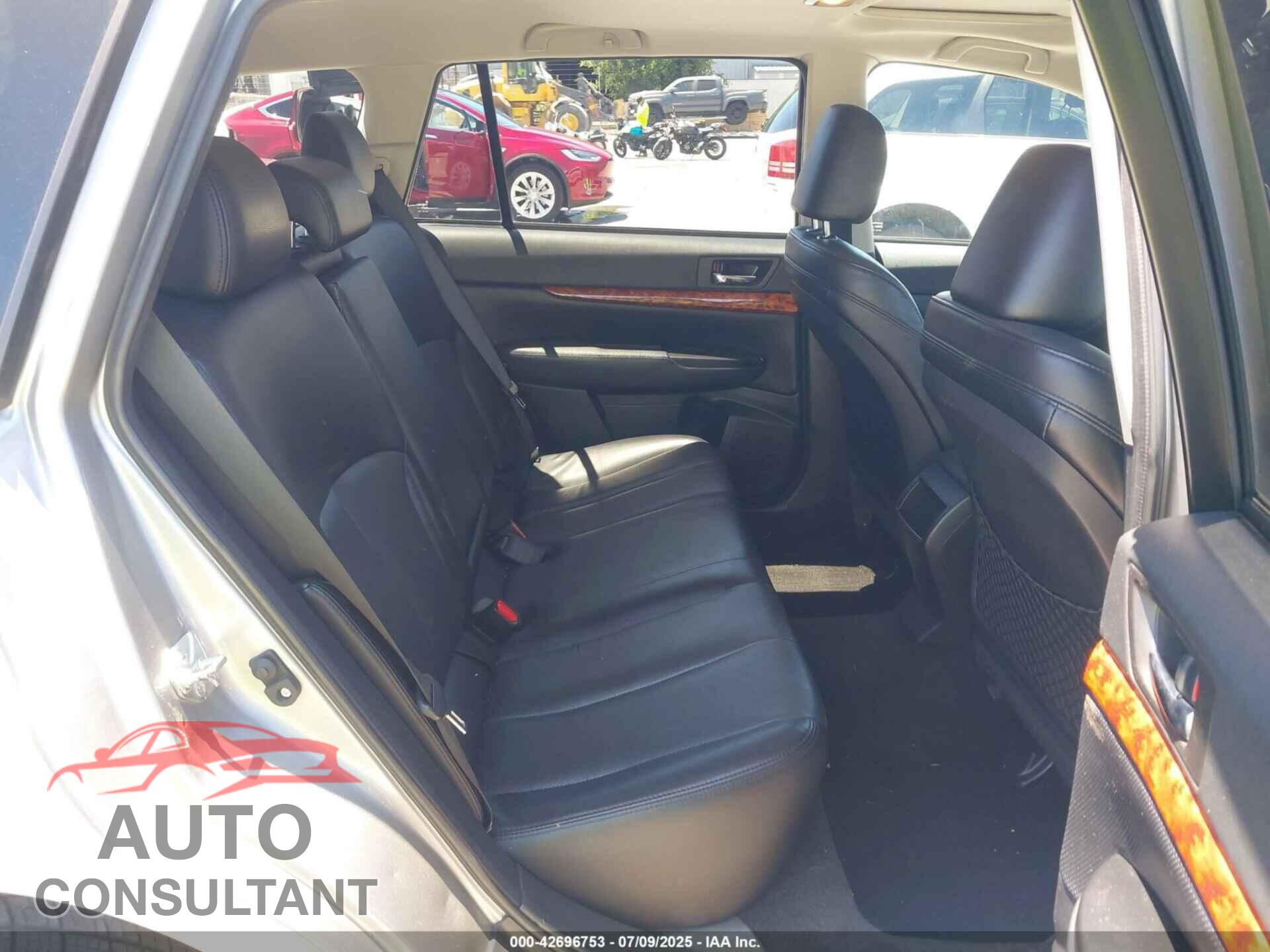 SUBARU OUTBACK 2011 - 4S4BRBLC2B3404687