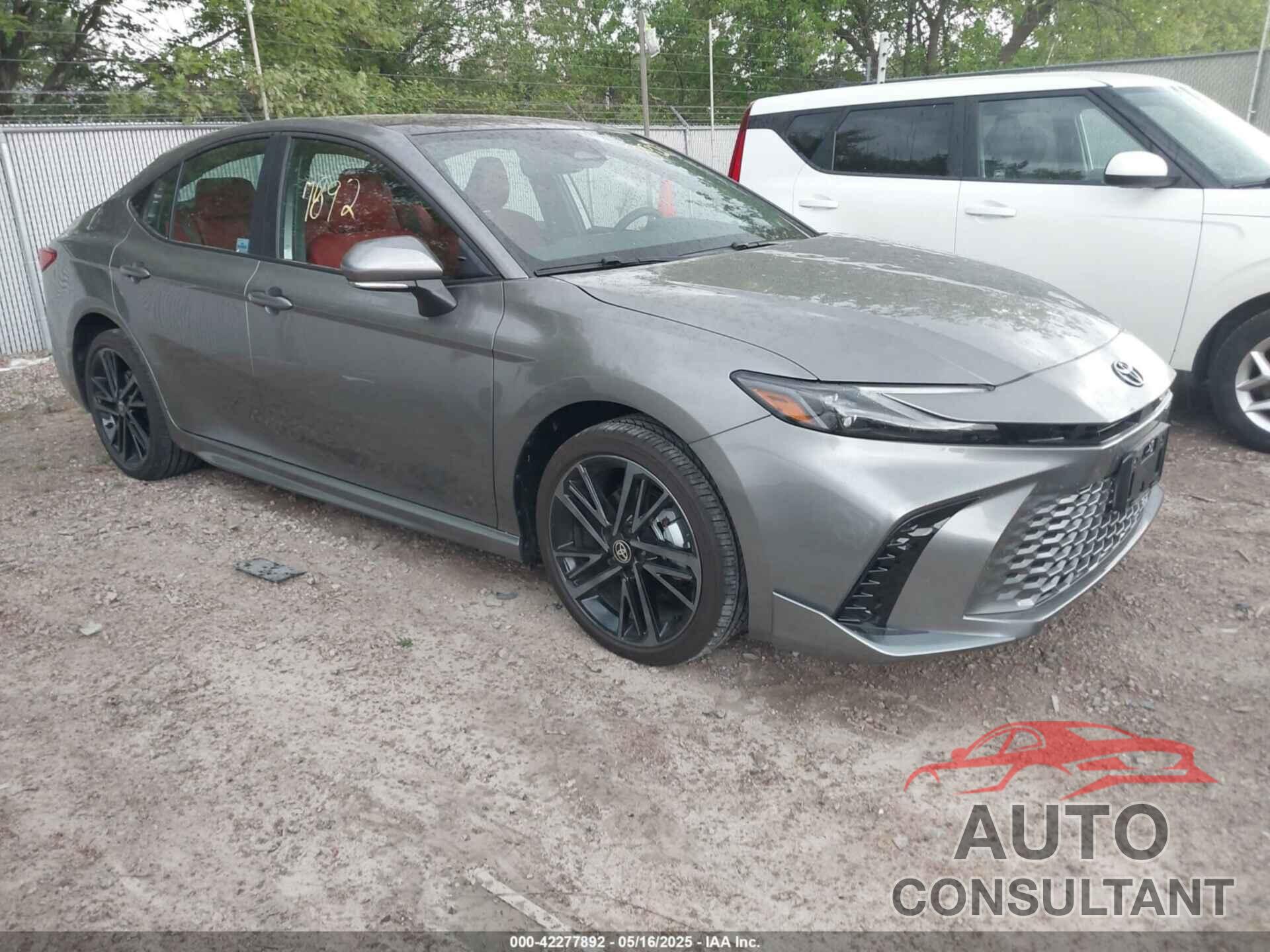 TOYOTA CAMRY 2025 - 4T1DBADK8SU525909