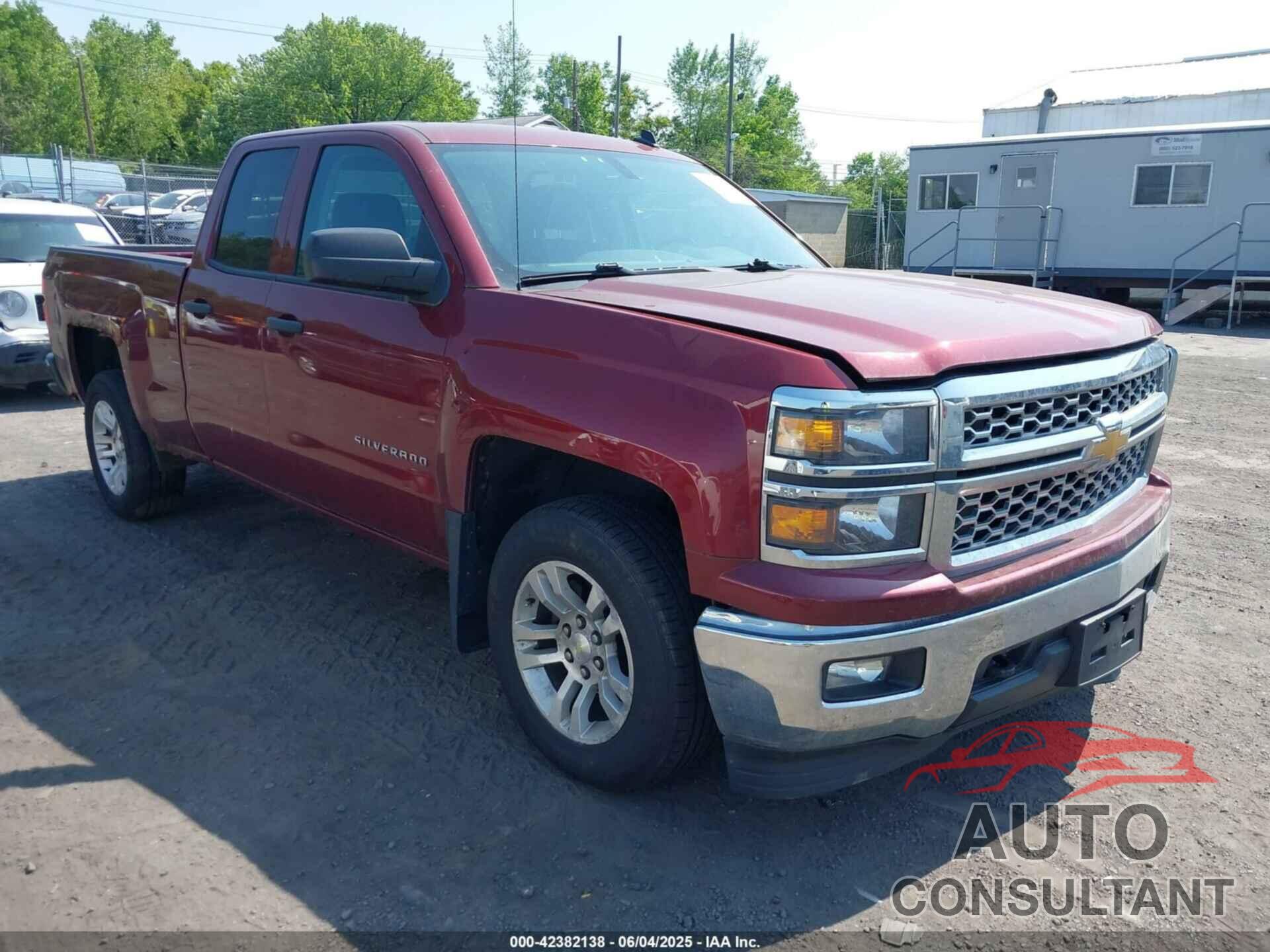 CHEVROLET SILVERADO 1500 2014 - 1GCVKREC7EZ376690