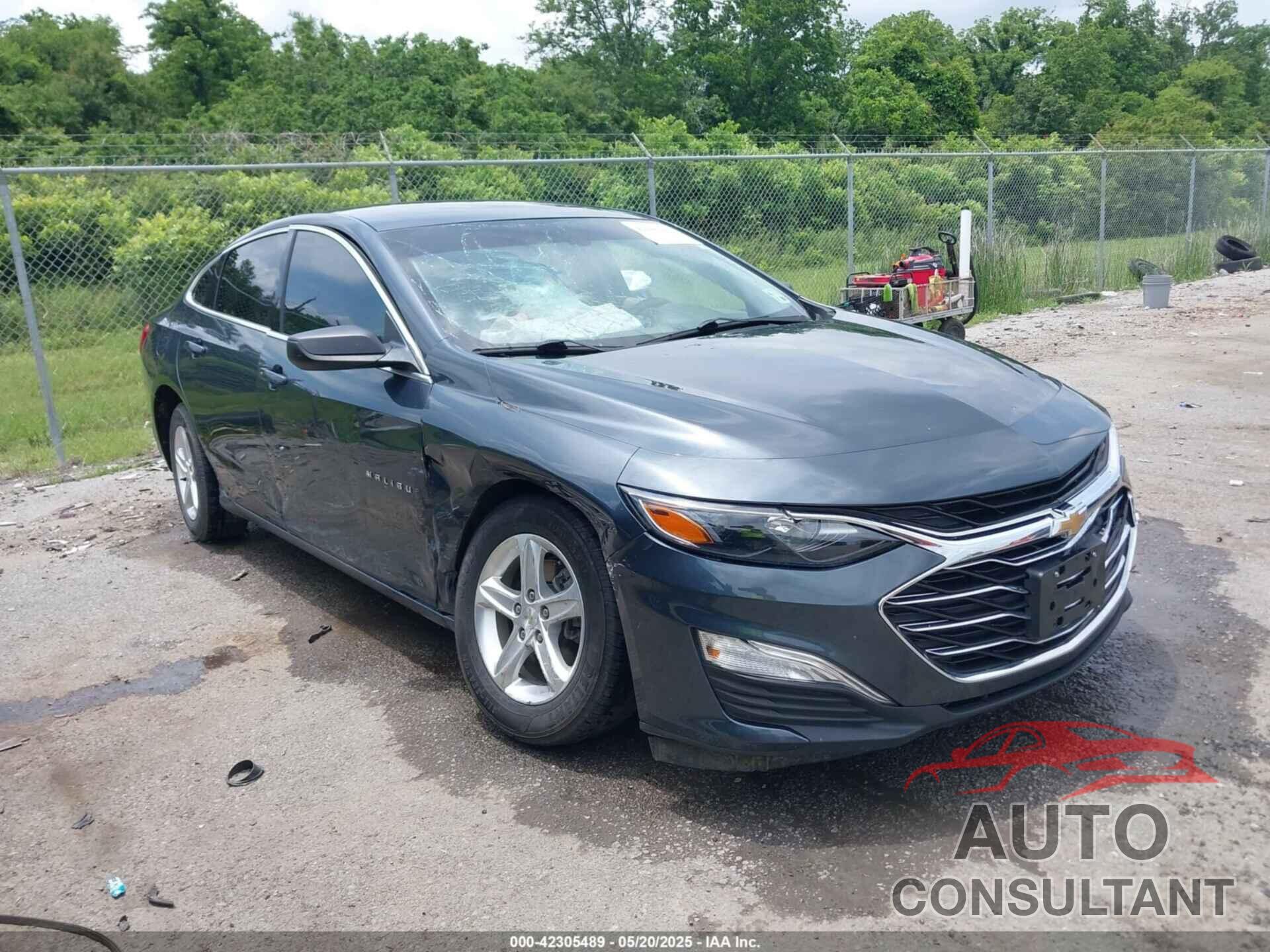 CHEVROLET MALIBU 2020 - 1G1ZB5ST8LF154021