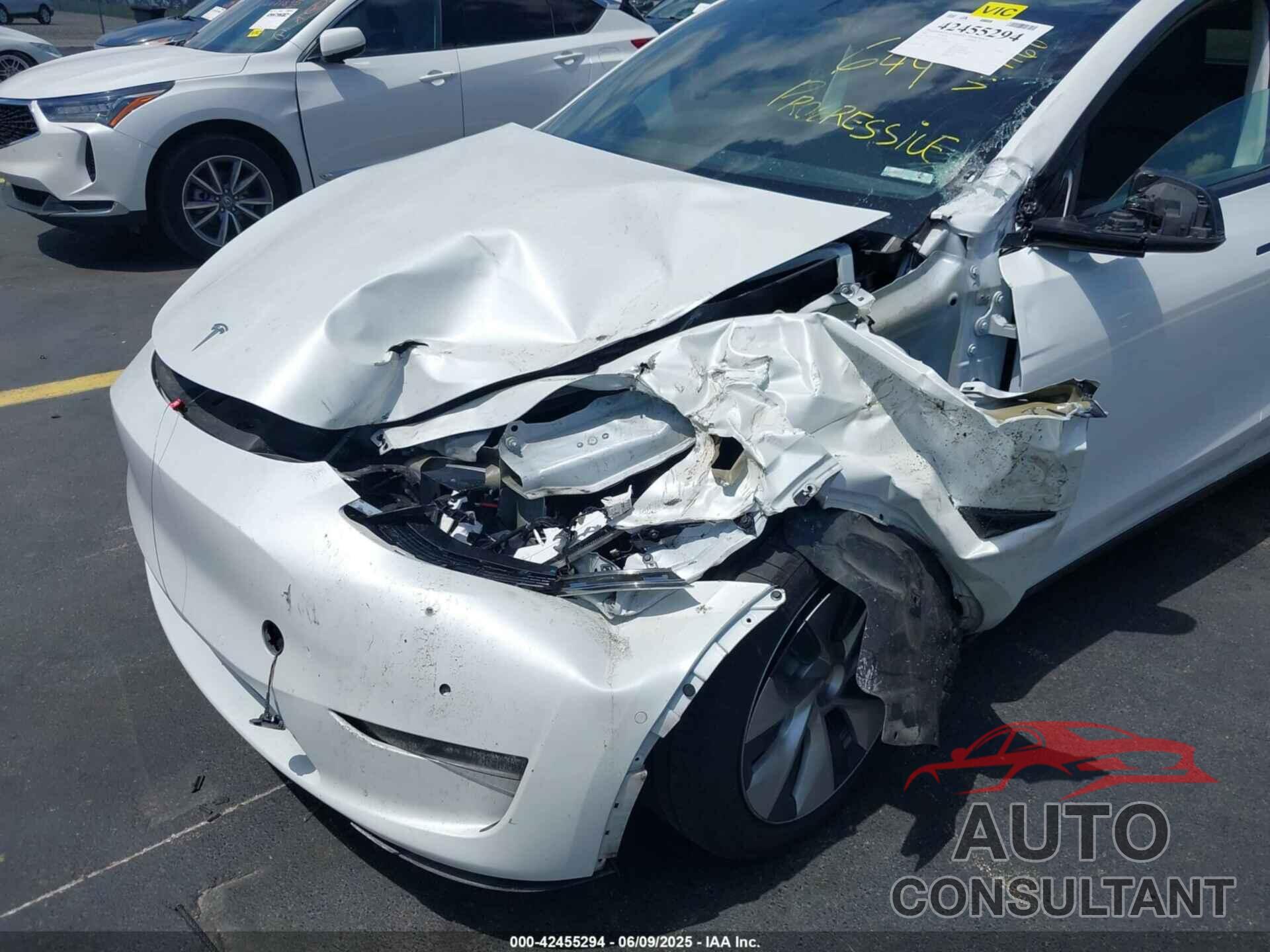 TESLA MODEL Y 2022 - 7SAYGDEEXNF357160