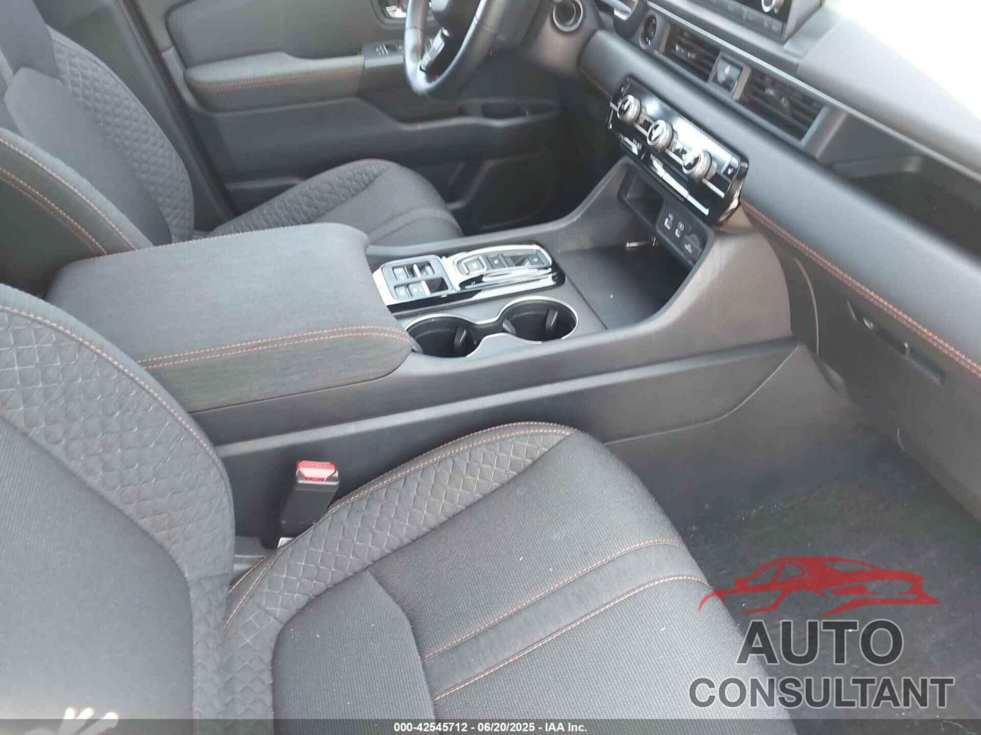HONDA PILOT 2023 - 5FNYG1H36PB024804